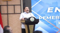 Jaksa Agung Tekankan Transparansi dalam Pemeriksaan Laporan Keuangan Kejaksaan 2025 Jaksa Agung Tekankan Transparansi dalam Pemeriksaan Laporan Keuangan Kejaksaan 2025
