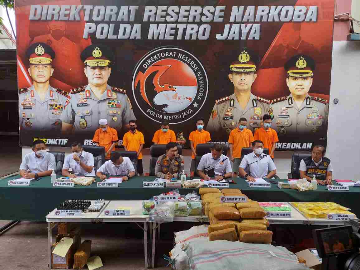 Ditresnarkoba PMJ Tangkap 278 Tersangka Dalam Operasi Nila Jaya 2022 Ditresnarkoba PMJ Tangkap 278 Tersangka Dalam Operasi Nila Jaya 2022