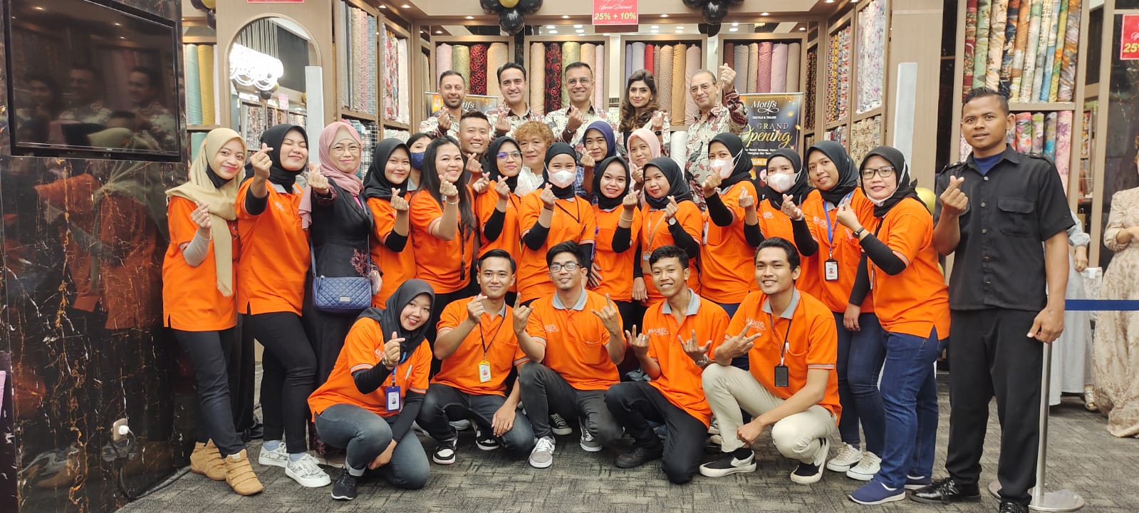 Motifs Bekasi Motifs Bekasi