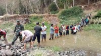 Gotong Royong Gotong Royong