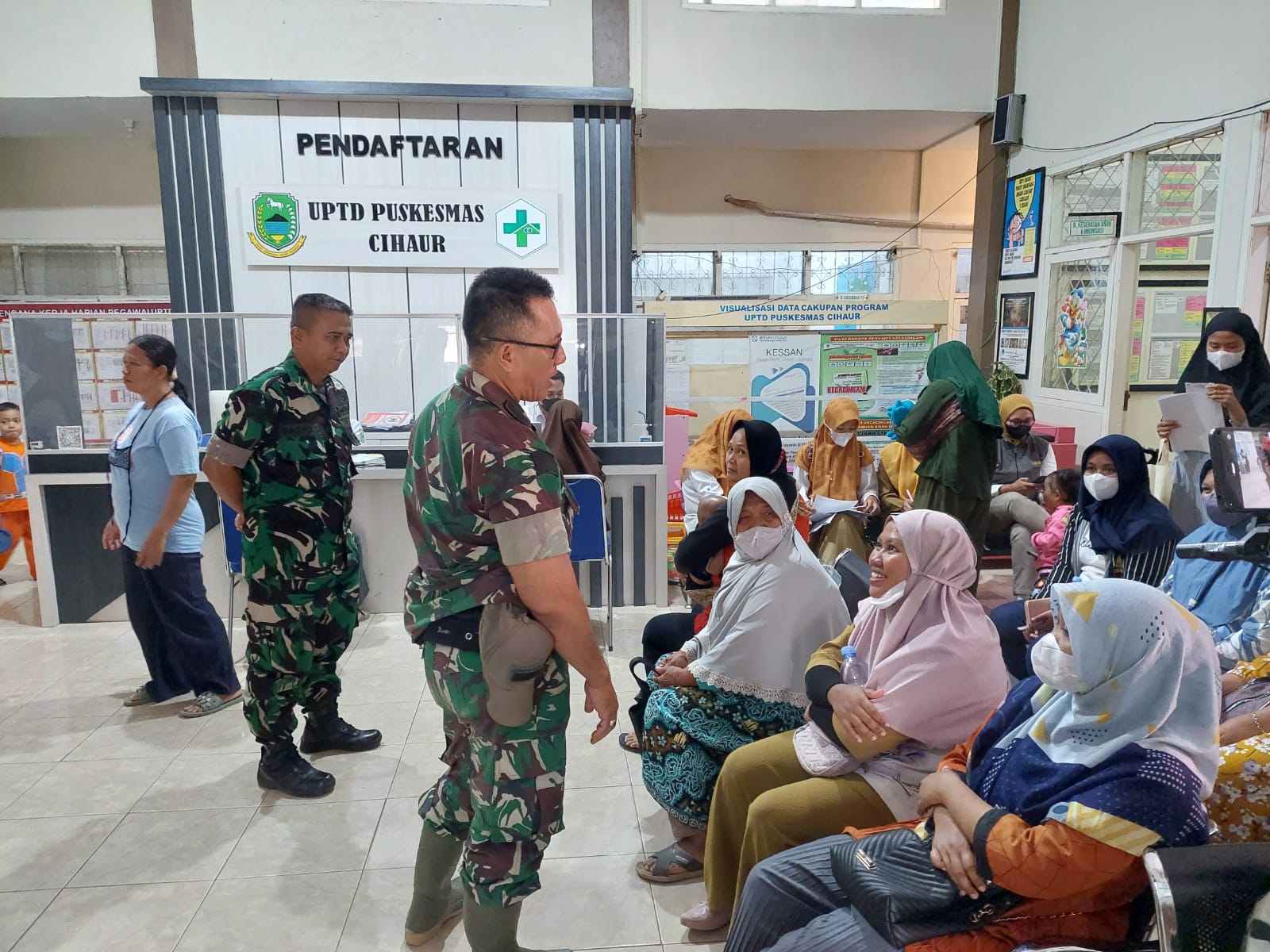 Jelang Penutupan TMMD ke-117, Kodim 0615 Kuningan Gelar Pelayanan KB Jelang Penutupan TMMD ke-117, Kodim 0615 Kuningan Gelar Pelayanan KB