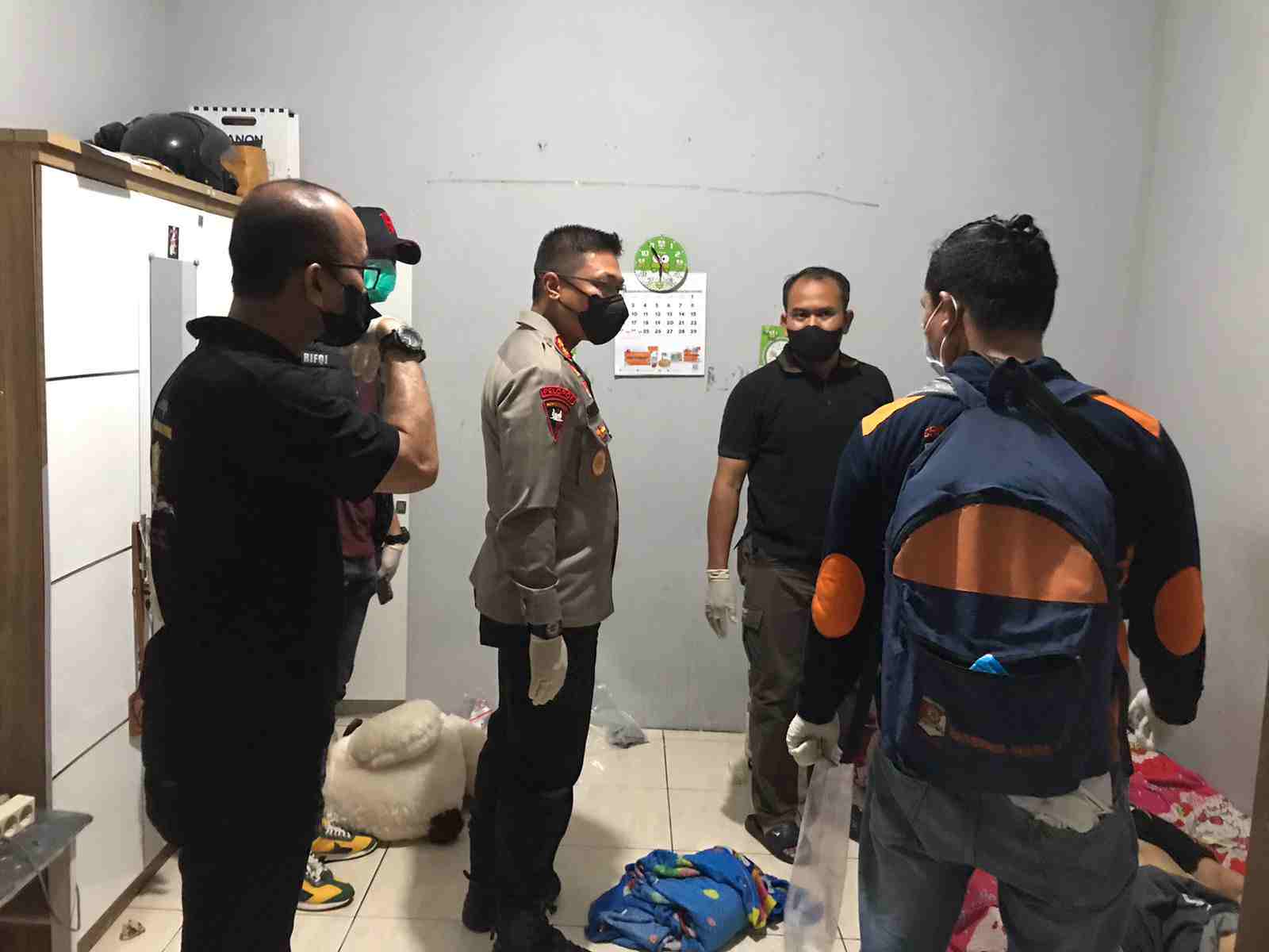 Kapolres Tangsel Pimpin Langsung Olah TKP Kasus Penemuan Mayat Di Lengkong Gudang Kapolres Tangsel Pimpin Langsung Olah TKP Kasus Penemuan Mayat Di Lengkong Gudang