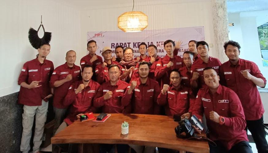 Jurnalis Pantura Jurnalis Pantura