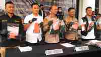 Polres Tangsel Tangkap Tersangka Kasus Pembunuhan Karyawati Toko Total Buah Segar Serpong Polres Tangsel Tangkap Tersangka Kasus Pembunuhan Karyawati Toko Total Buah Segar Serpong