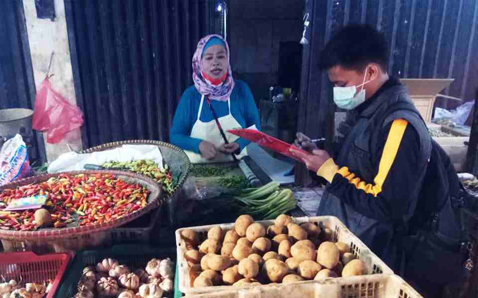 kepada Kestabilan Harga Bahan Pokok. kepada Kestabilan Harga Bahan Pokok.