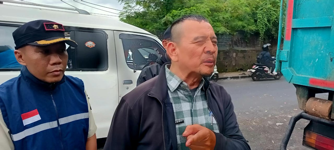 Camat Ciputat Resposnsif Terhadap Sampah, Pasar Cimanggis Kembali Bersih Camat Ciputat Resposnsif Terhadap Sampah, Pasar Cimanggis Kembali Bersih