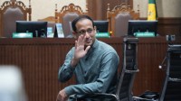 JPU Tolak Eksepsi Nadiem Makarim: Dakwaan Sudah Sah dan Kantongi Empat Alat Bukti JPU Tolak Eksepsi Nadiem Makarim: Dakwaan Sudah Sah dan Kantongi Empat Alat Bukti