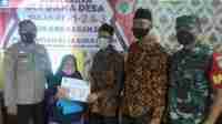 Penyerahan BLT-DD 3 Tahap Tahun 2022 Desa Suka Indah Penyerahan BLT-DD 3 Tahap Tahun 2022 Desa Suka Indah