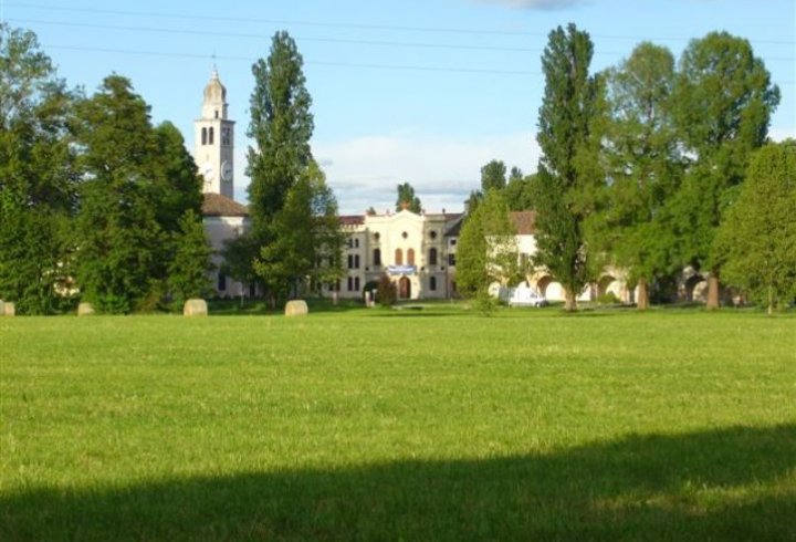 Prati della Madonna e Parco dei Domenicani Prati della Madonna e Parco dei Domenicani