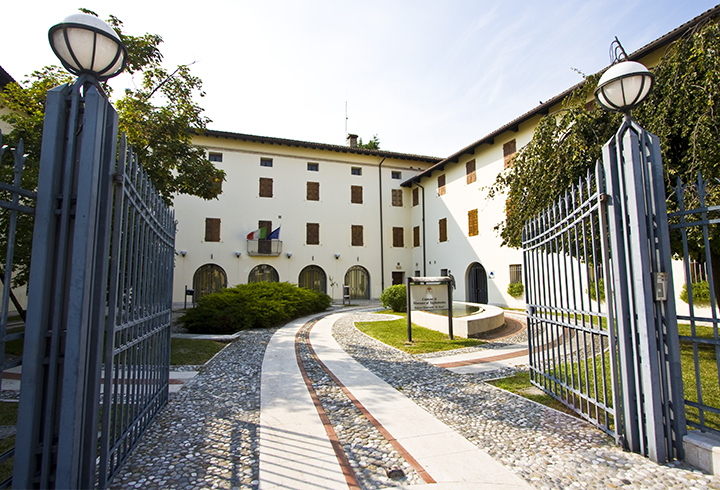 Palazzo Moro Palazzo Moro