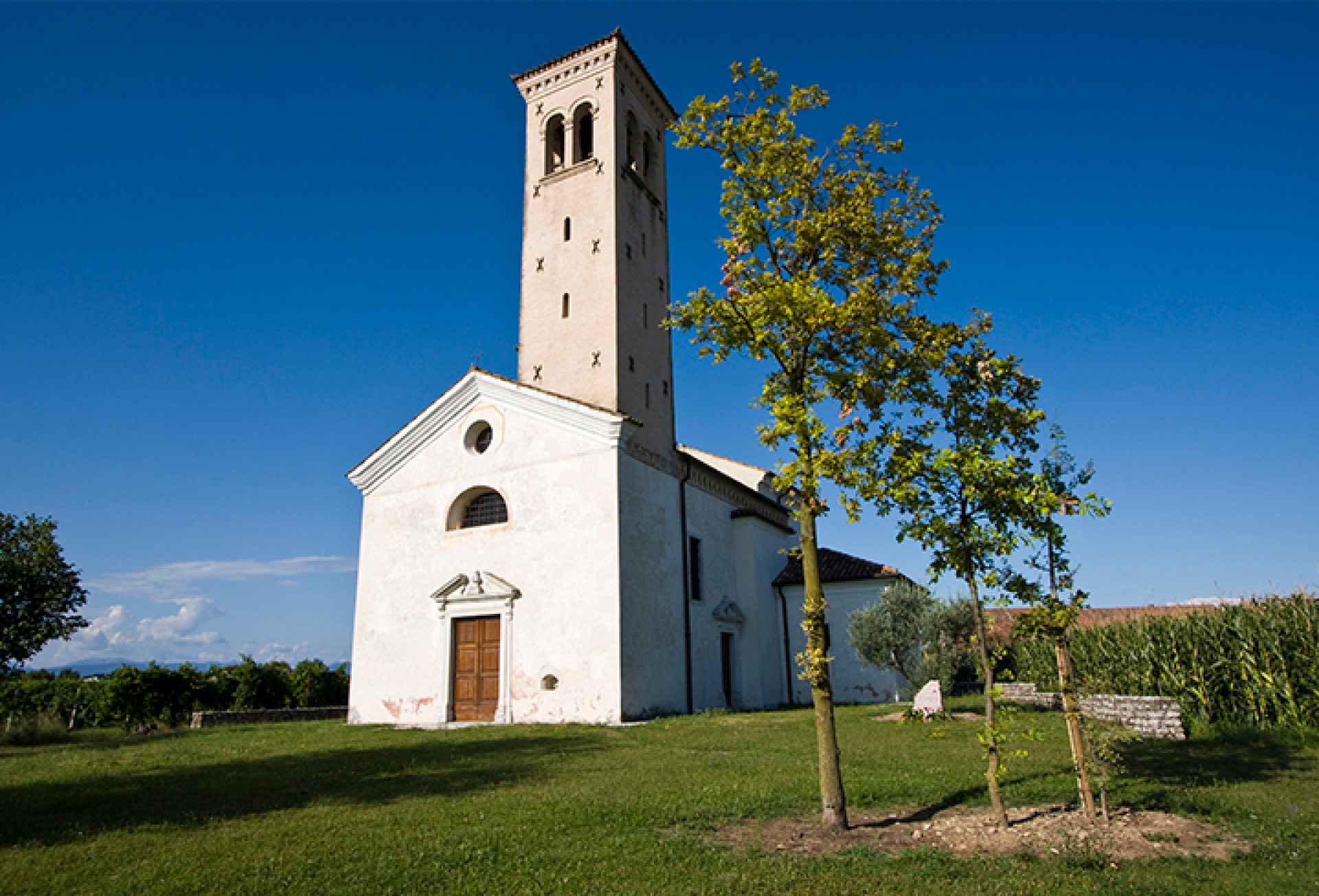 Vecchia Chiesa Parrocchiale San Lorenzo Vecchia Chiesa Parrocchiale San Lorenzo