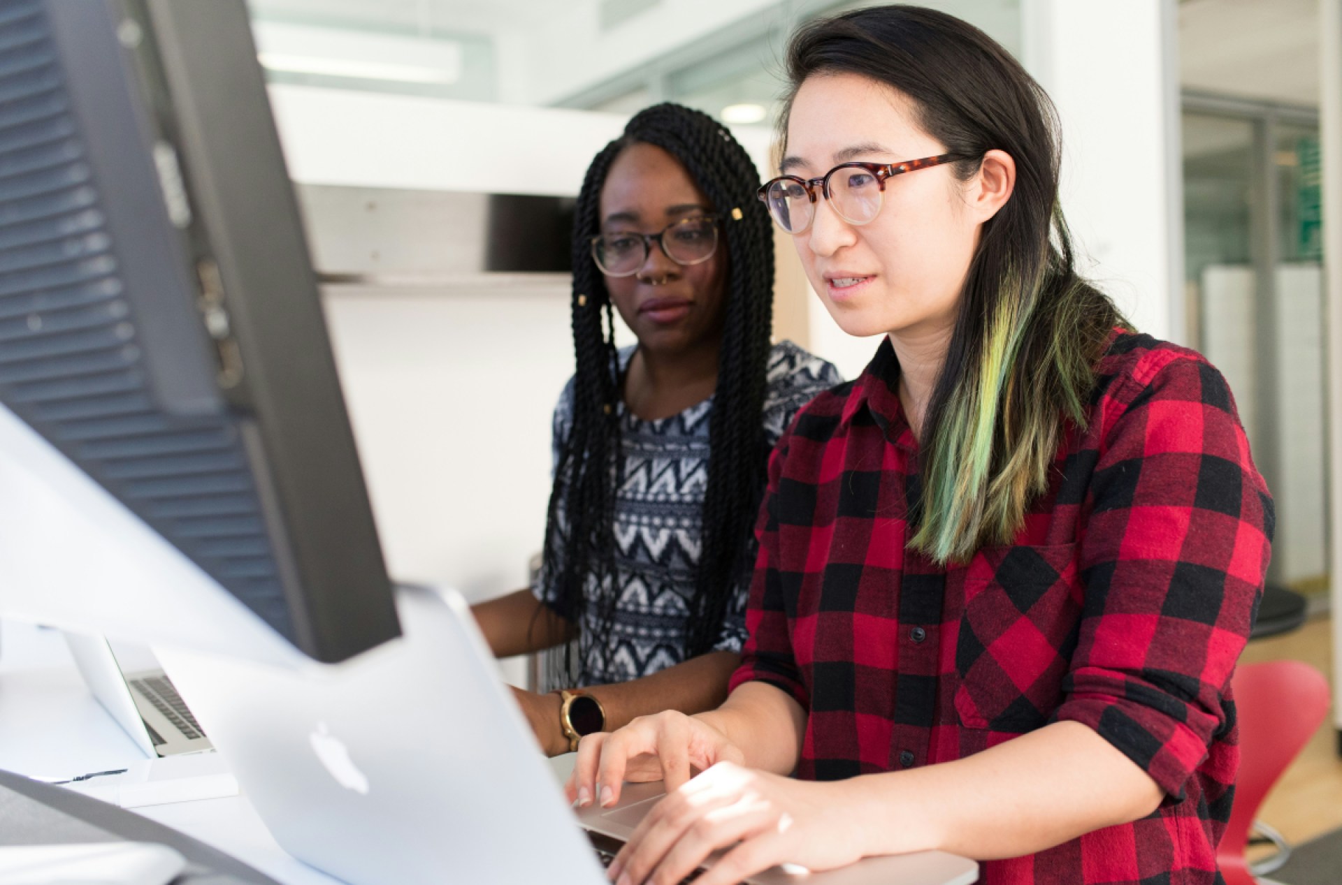 Teachers use AI for efficiency amid student restrictions and ethical debates – CHOSUNBIZ – Chosunbiz Teachers use AI for efficiency amid student restrictions and ethical debates – CHOSUNBIZ – Chosunbiz