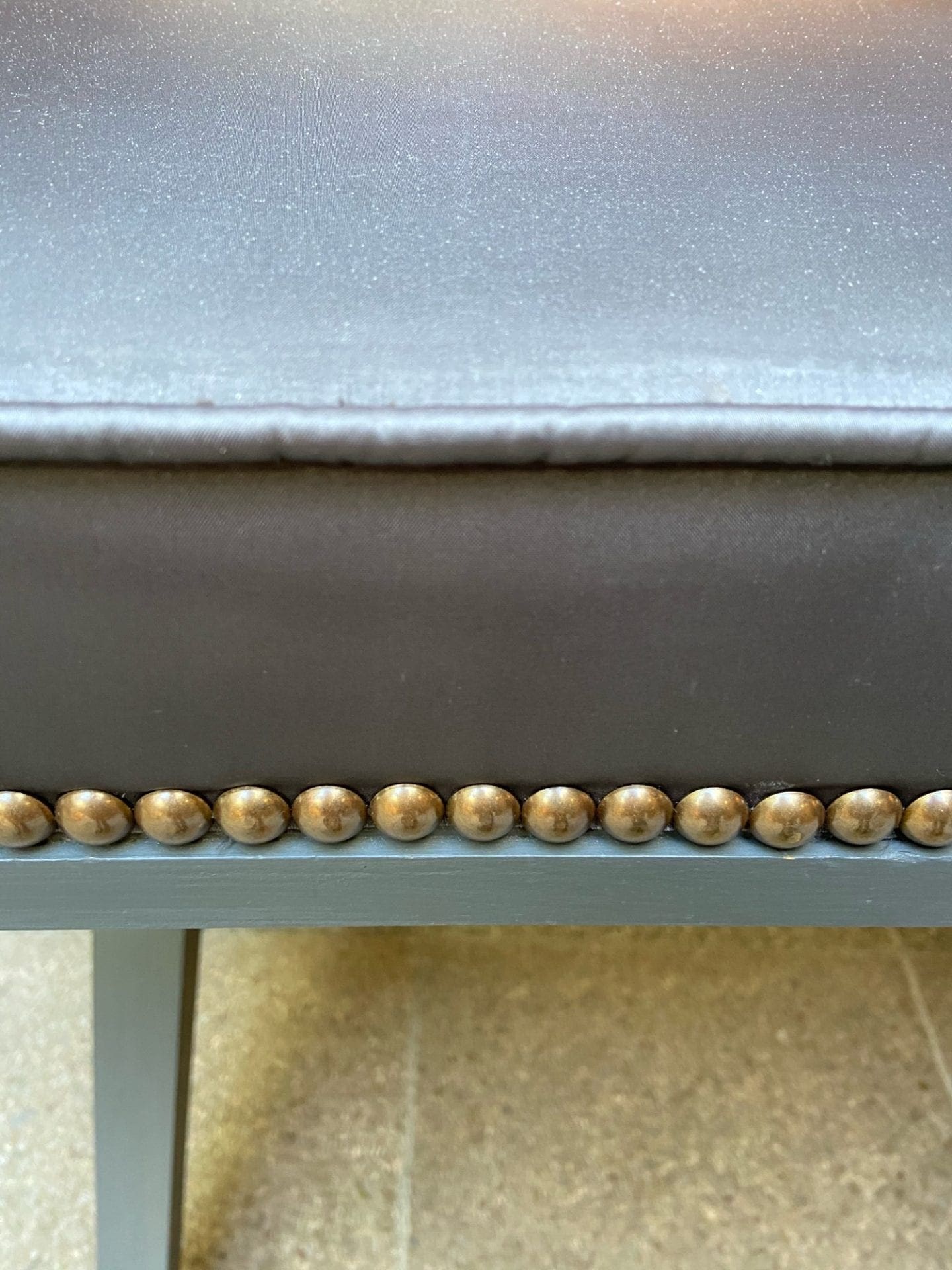2 Bancs en soie – Dans le goût de Jansen