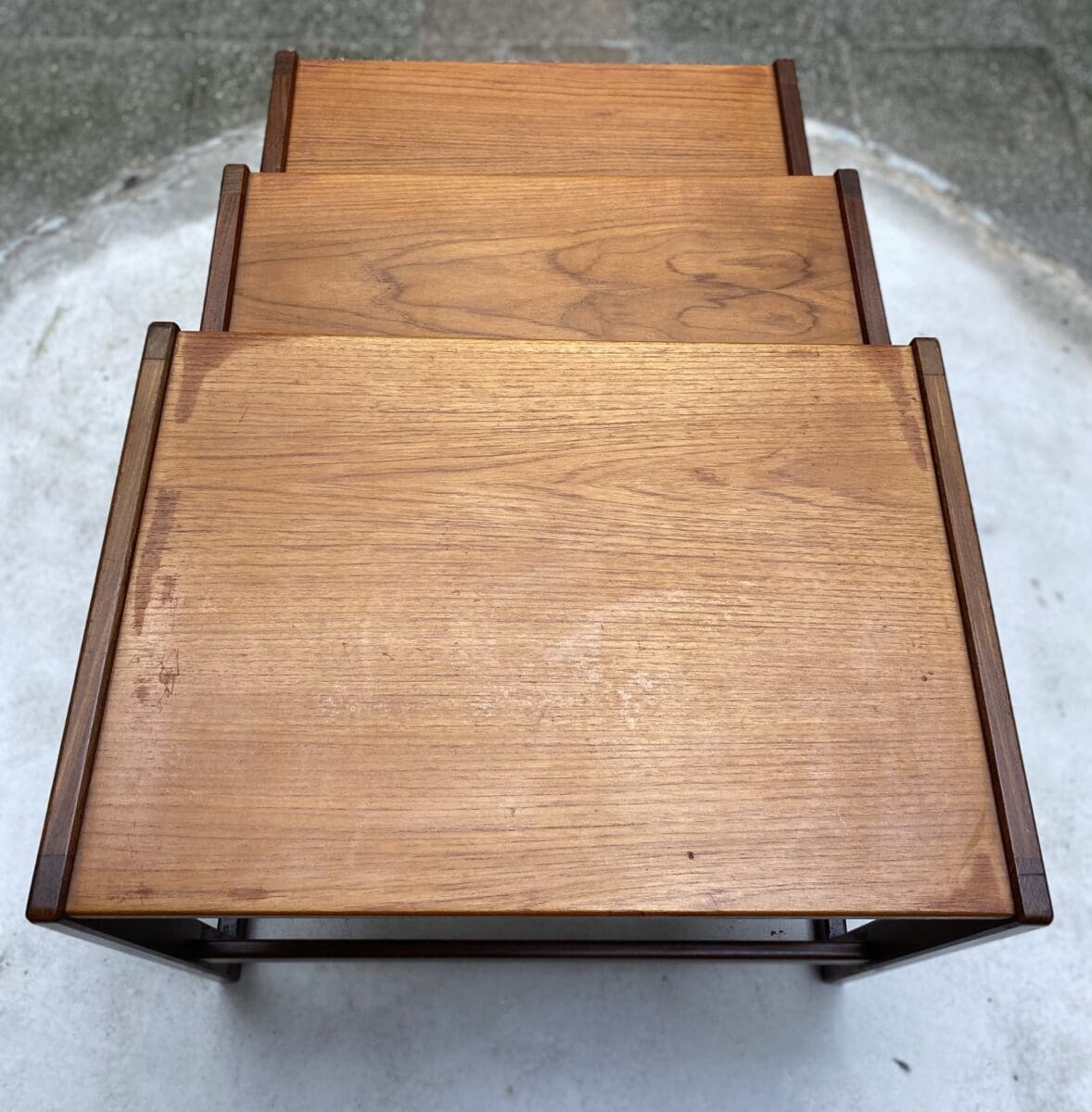 3 Tables gigognes en palissandre Occasion – Edition Mogens Kold