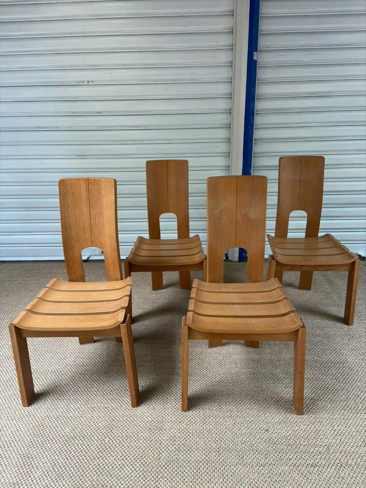 4 chaises – Design Scandinave