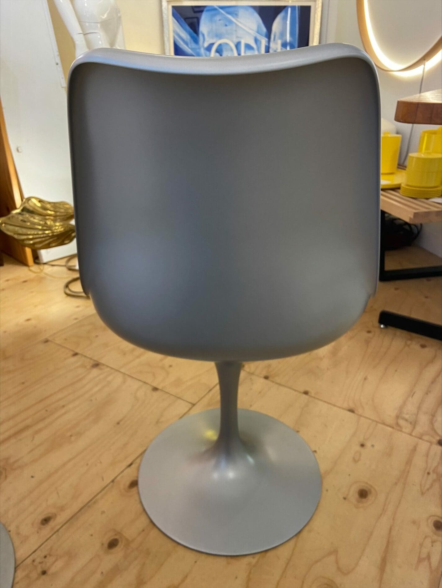 Eero Saarinen – 4 chaises « Tulipe » occasion