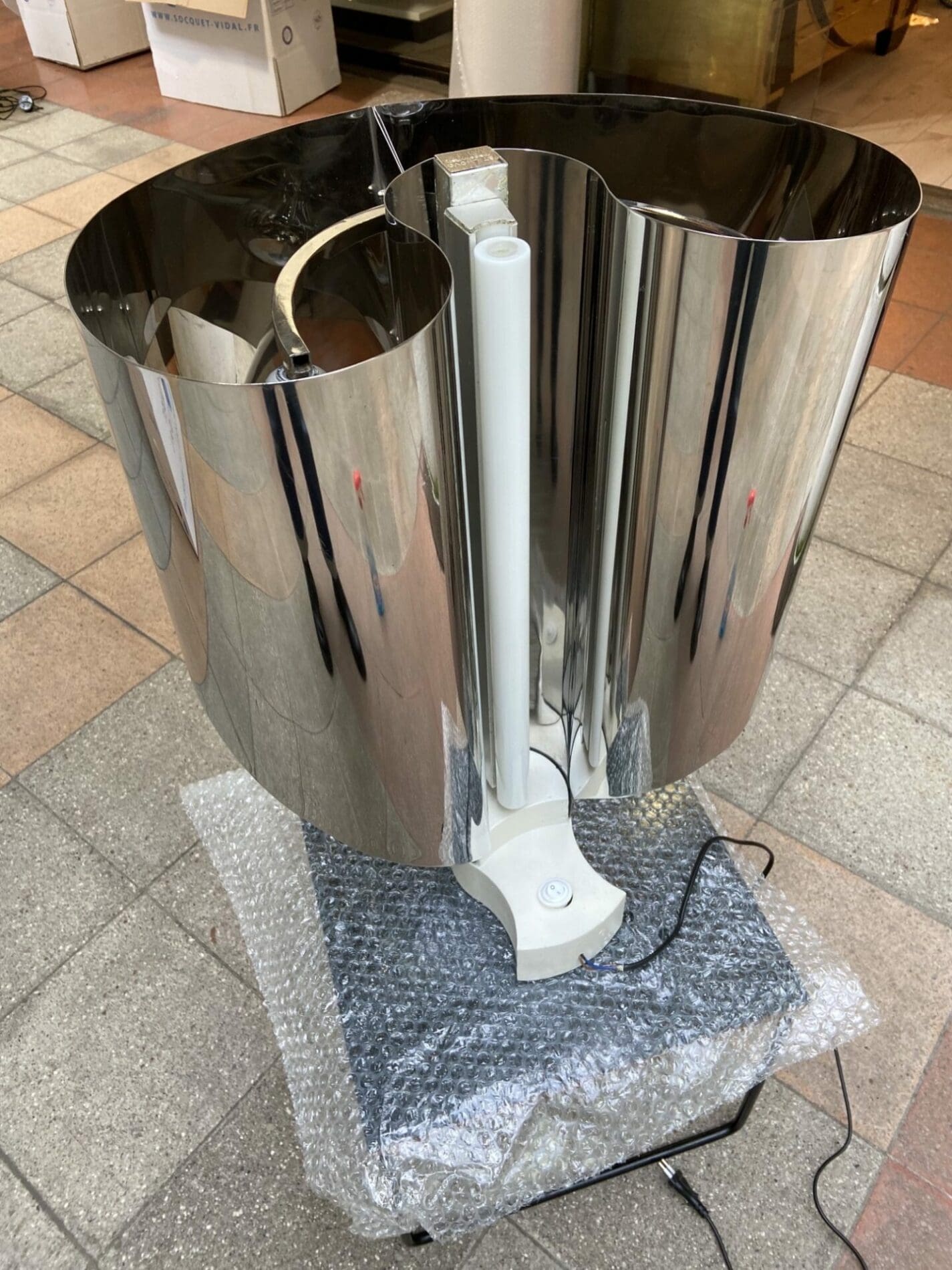 Constantino Corsini et Giorgio Wiskemann – Lampe Spinnaker