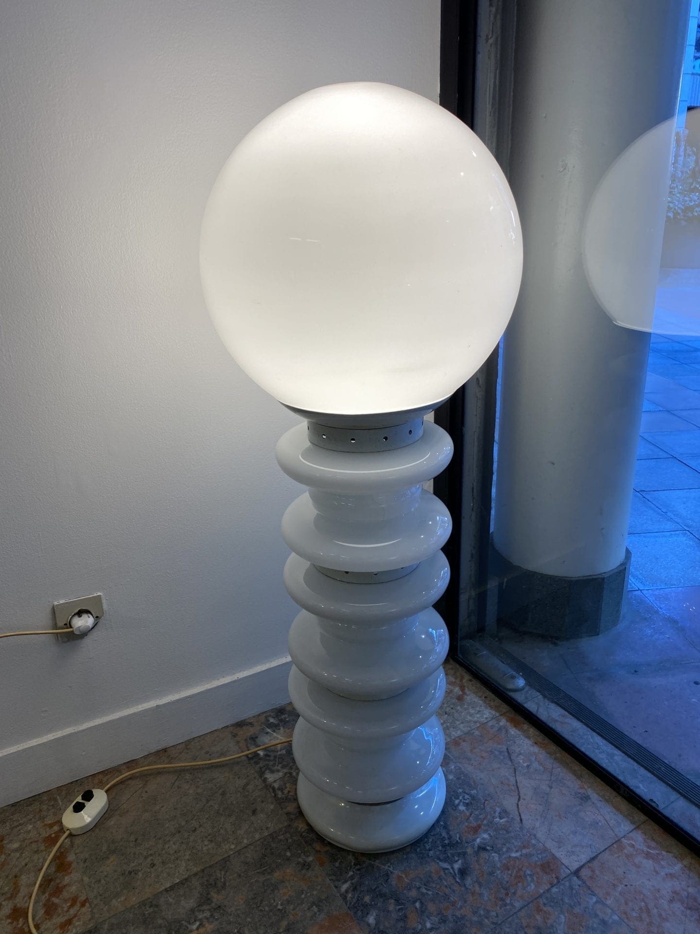 Carlo Nason – Lampe Murano blanche bilboquet