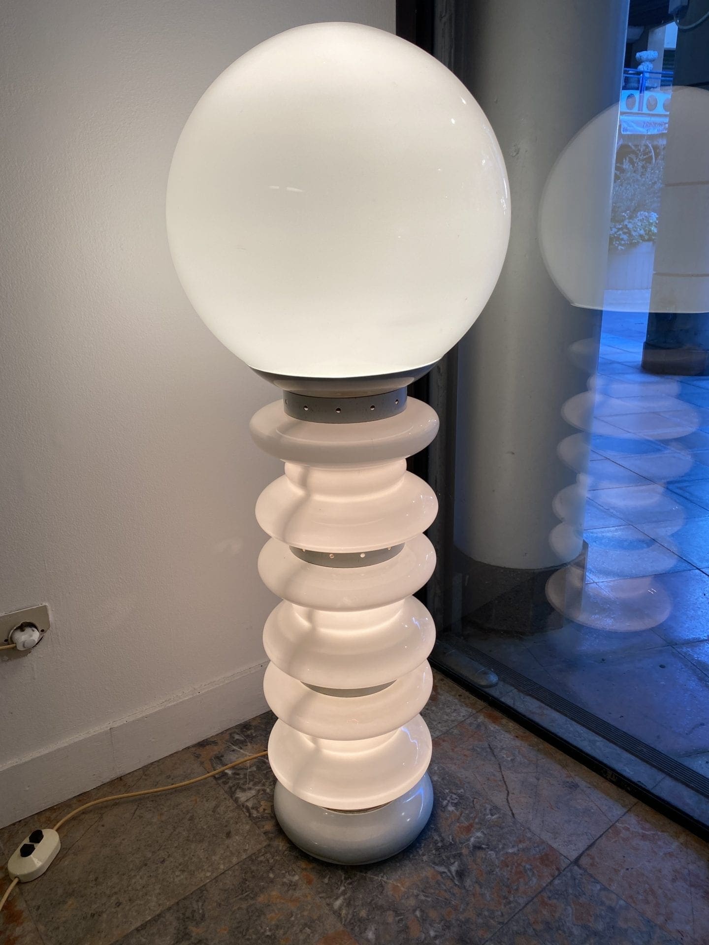 Carlo Nason – Lampe Murano blanche bilboquet