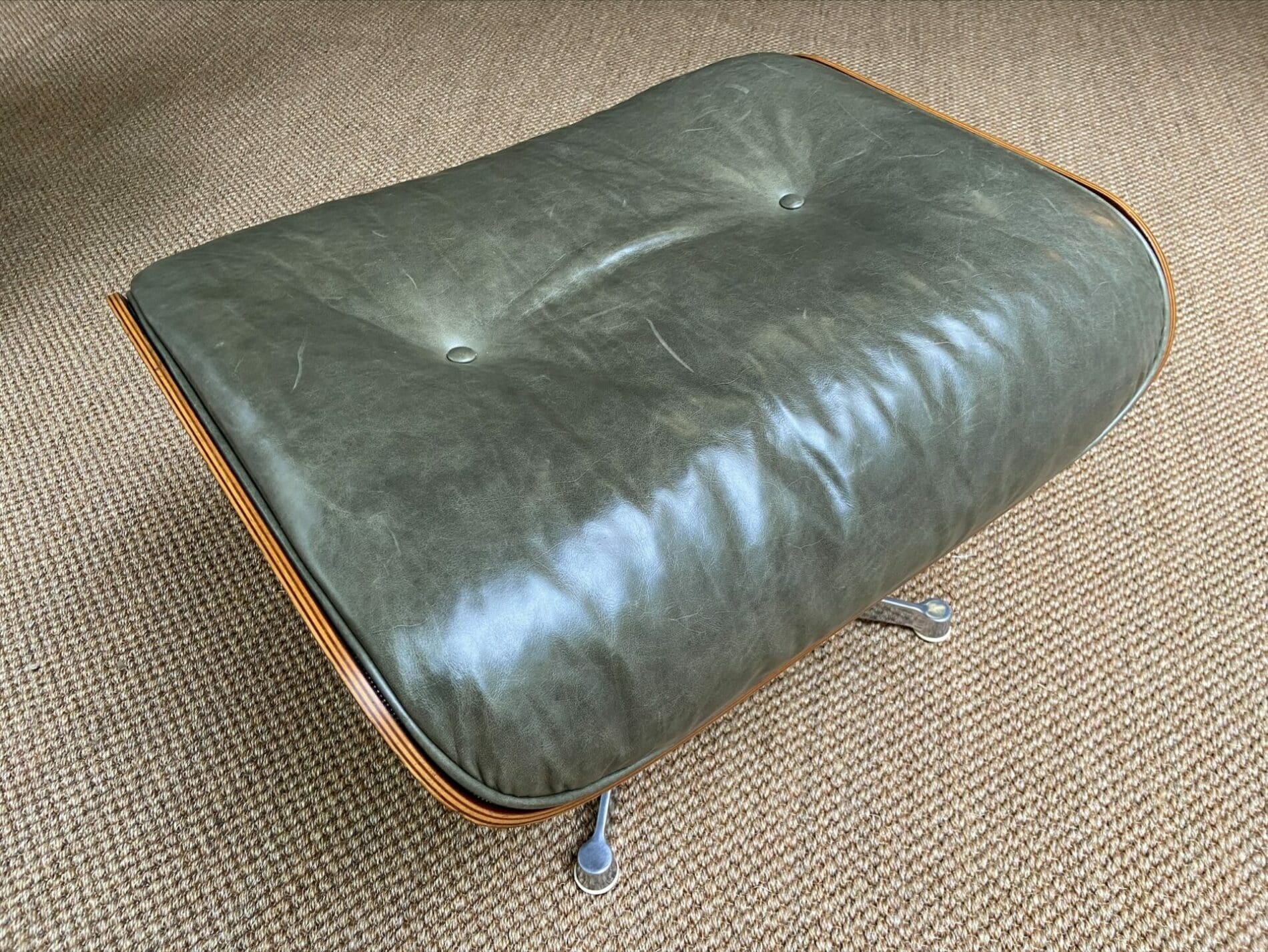 Charles Eames – Vintage Lounge chair et ottoman vert