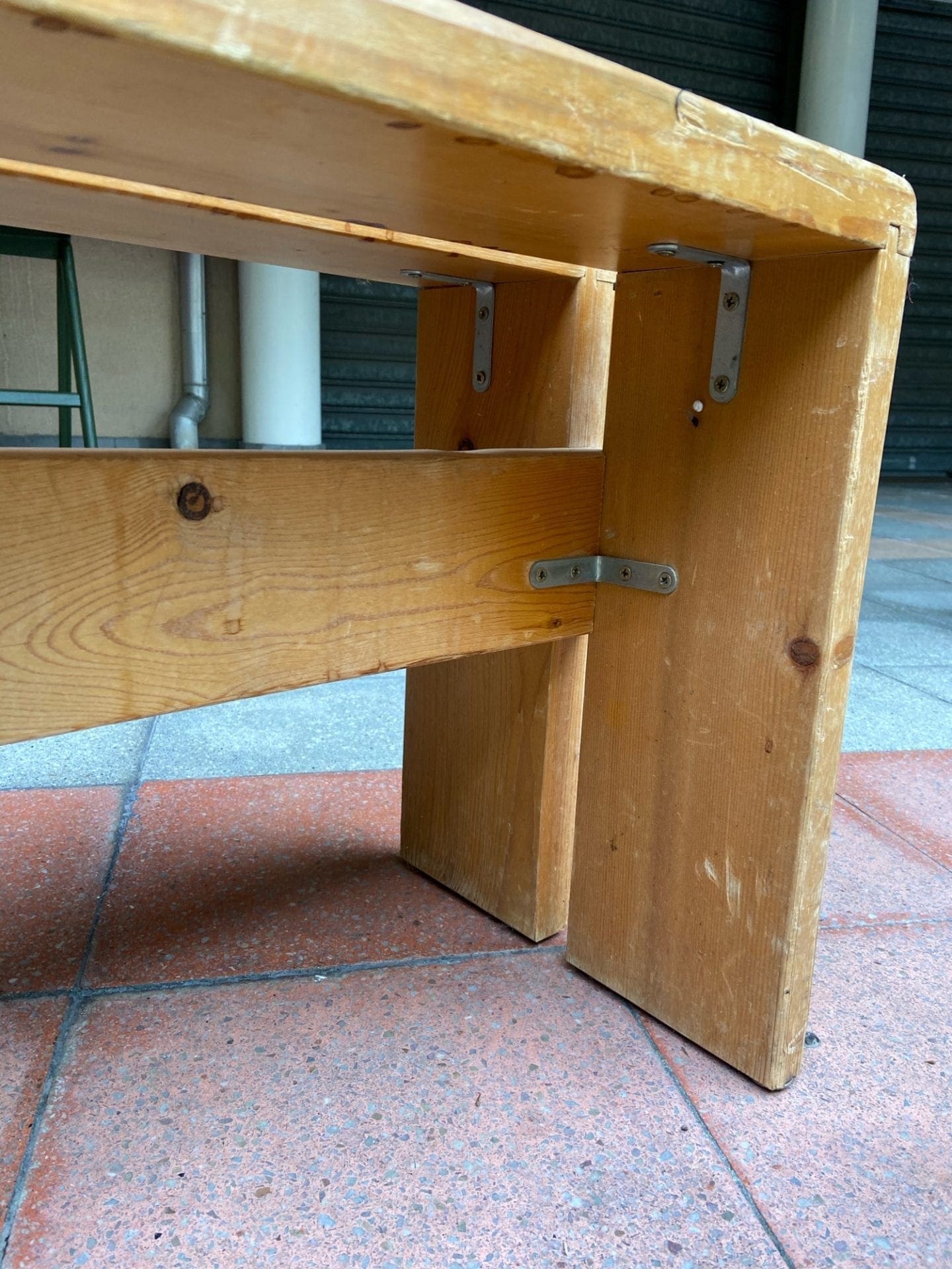 Charlotte Perriand – Banc – La station Les Arcs, Savoie