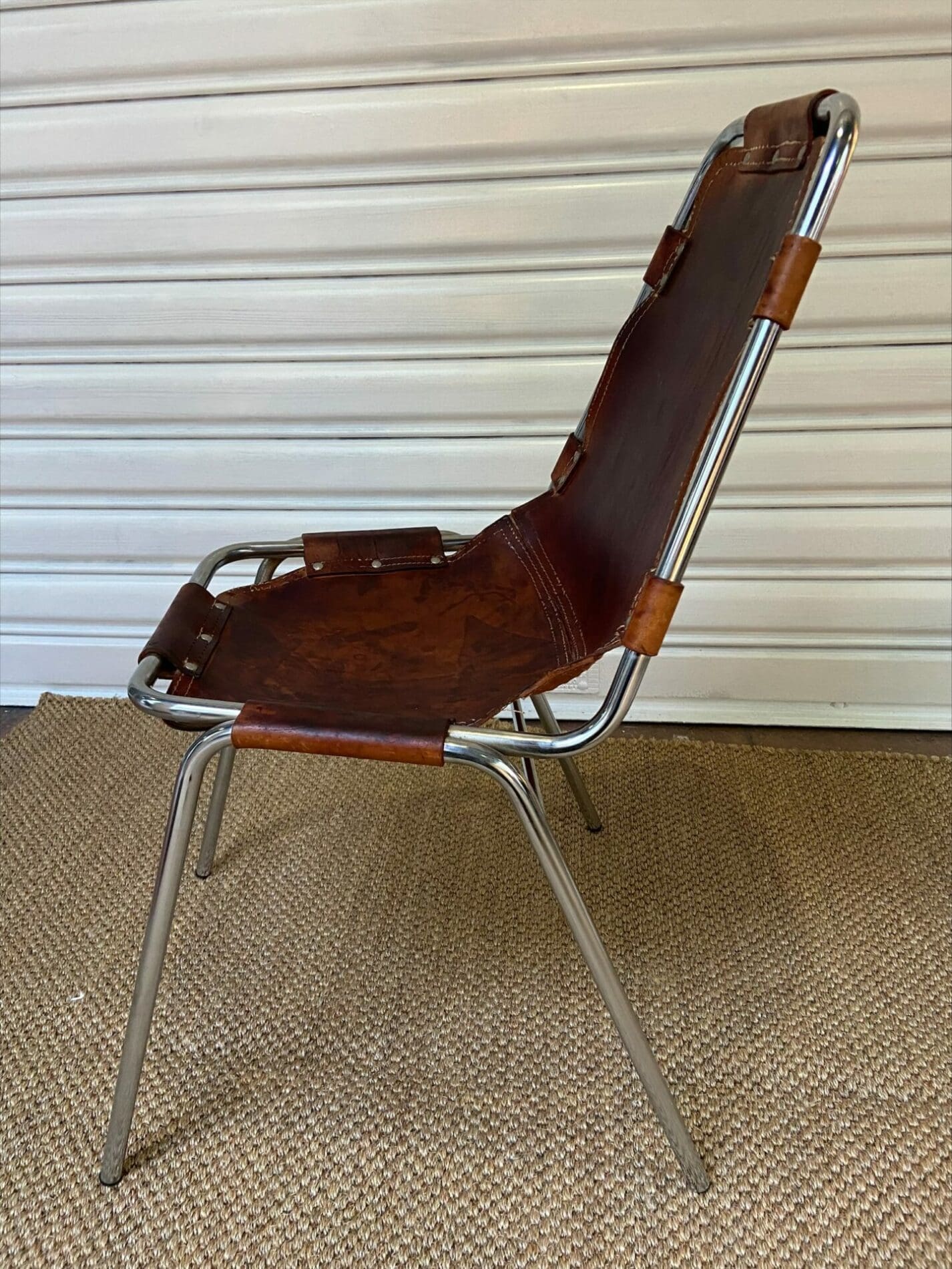 Charlotte Perriand – Chaise Les Arcs ( refauctionlab 1012)