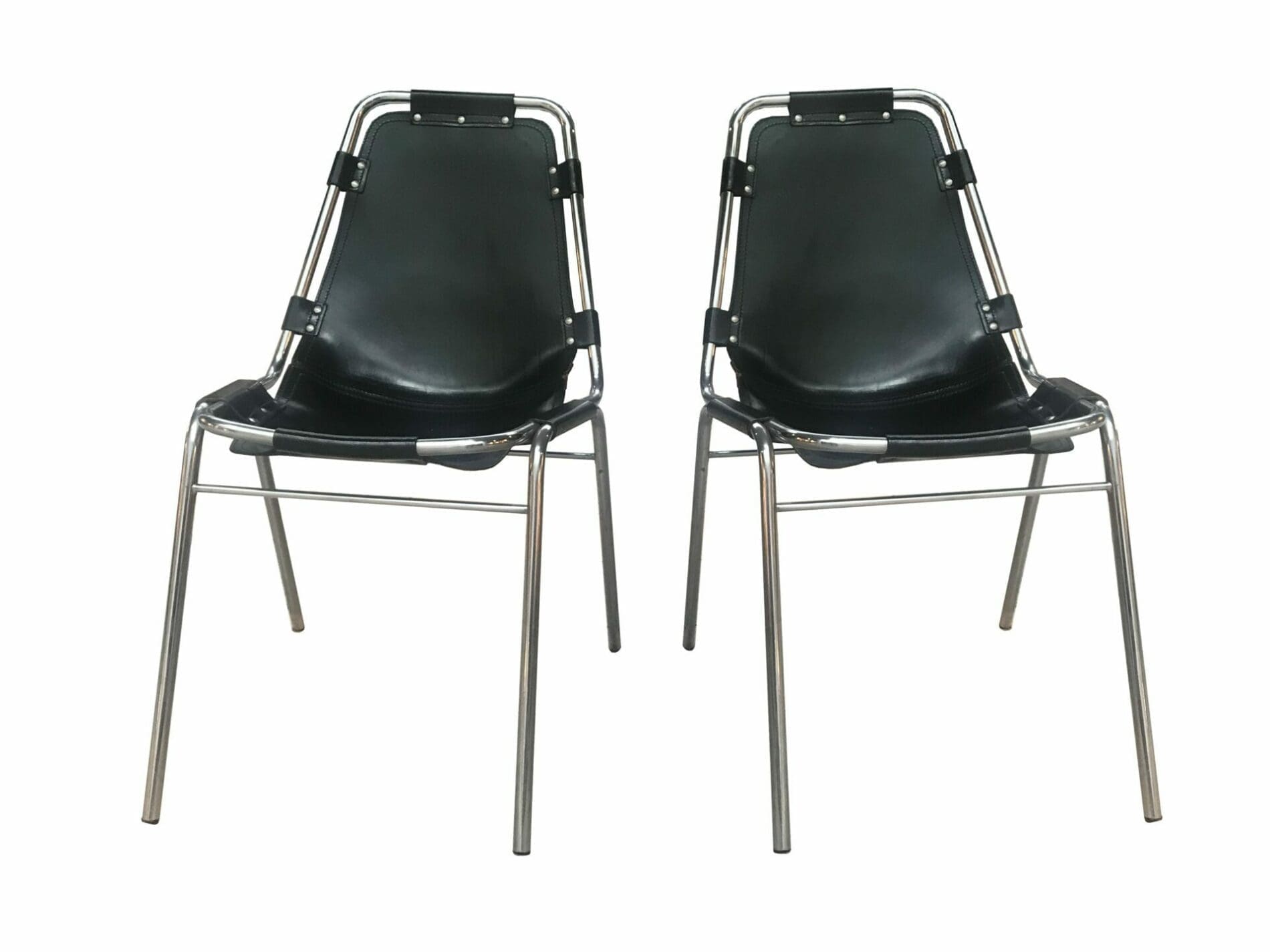 Charlotte Perriand – Paire de chaises – Les Arcs