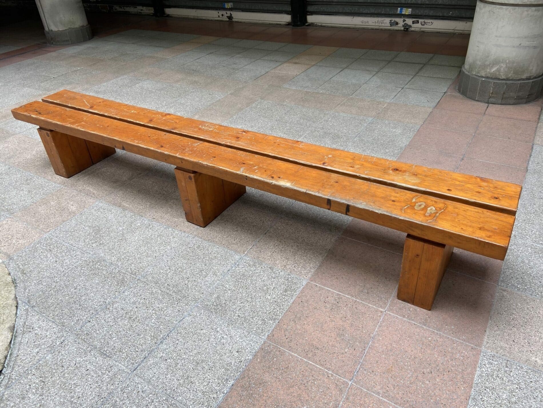 Charlotte Perriand – rare grand banc