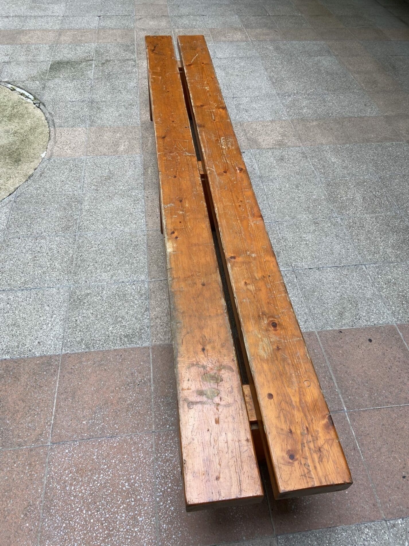 Charlotte Perriand – rare grand banc
