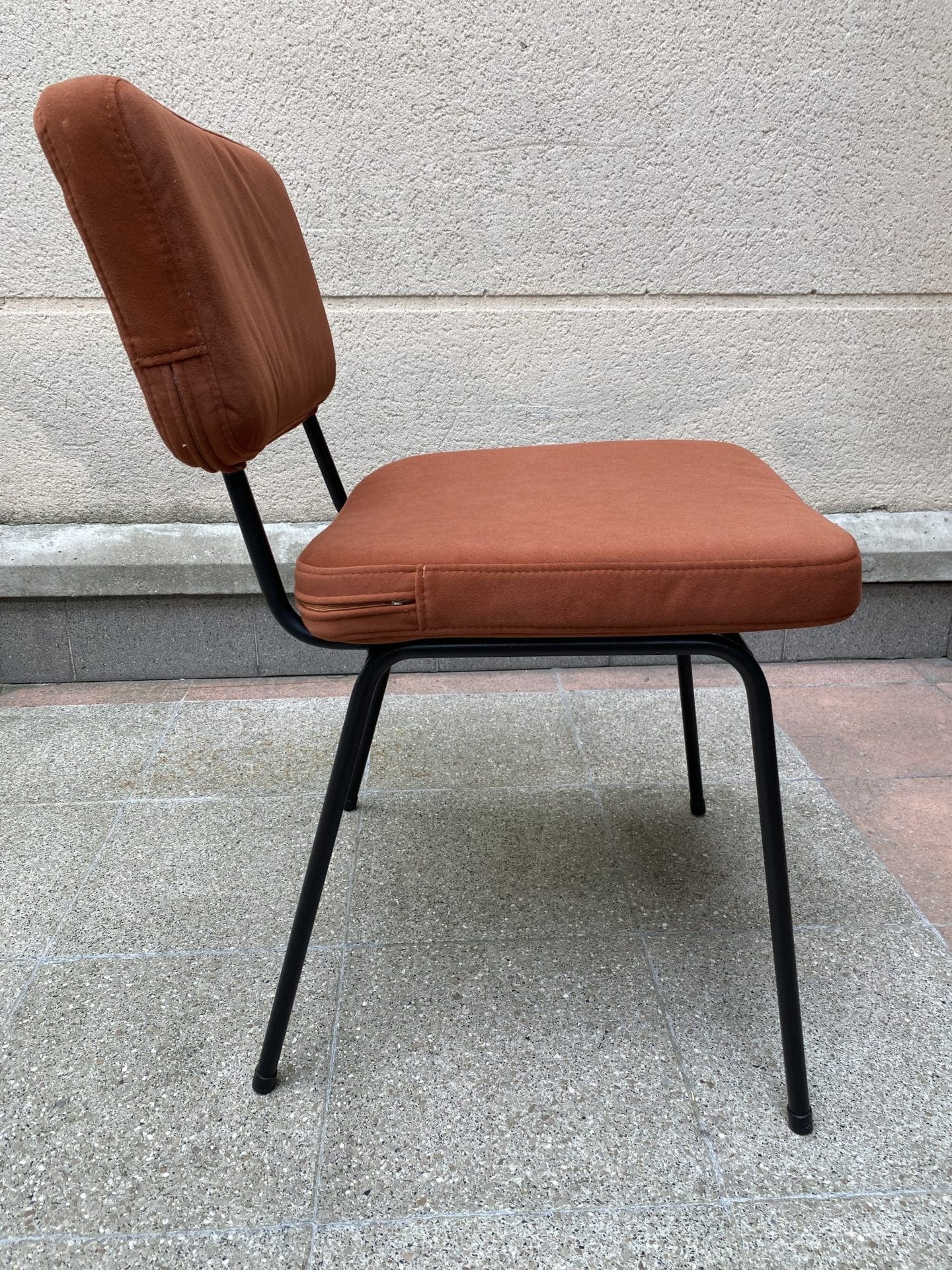 André Simard – Série de 4 chaises – Edition airborne