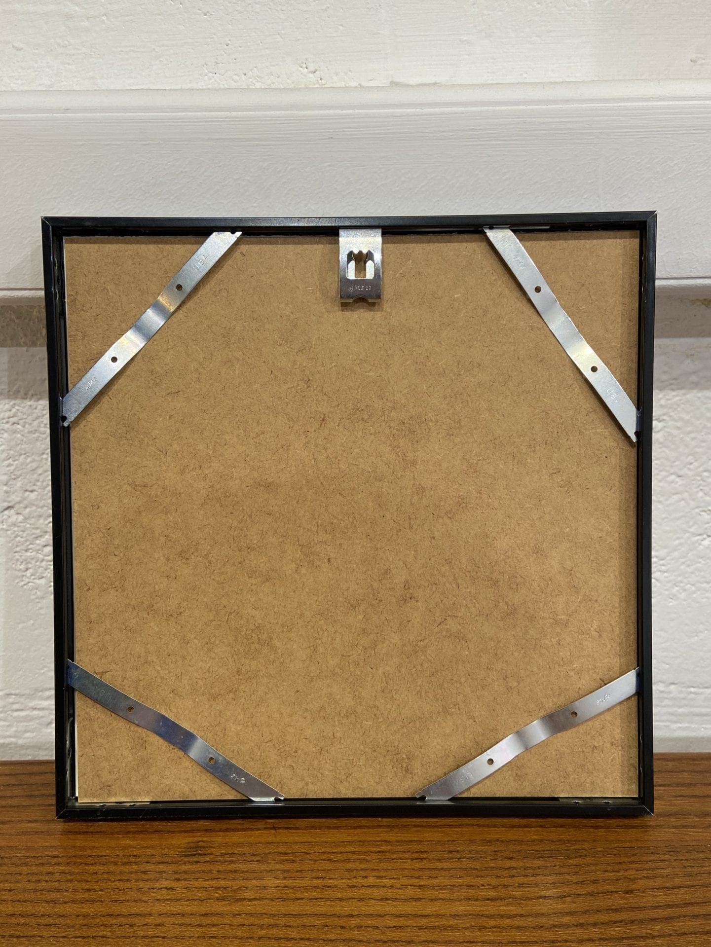 Andy Warhol – Photographie Polaroïd originale « Bureau » (1976) – Encadrée
