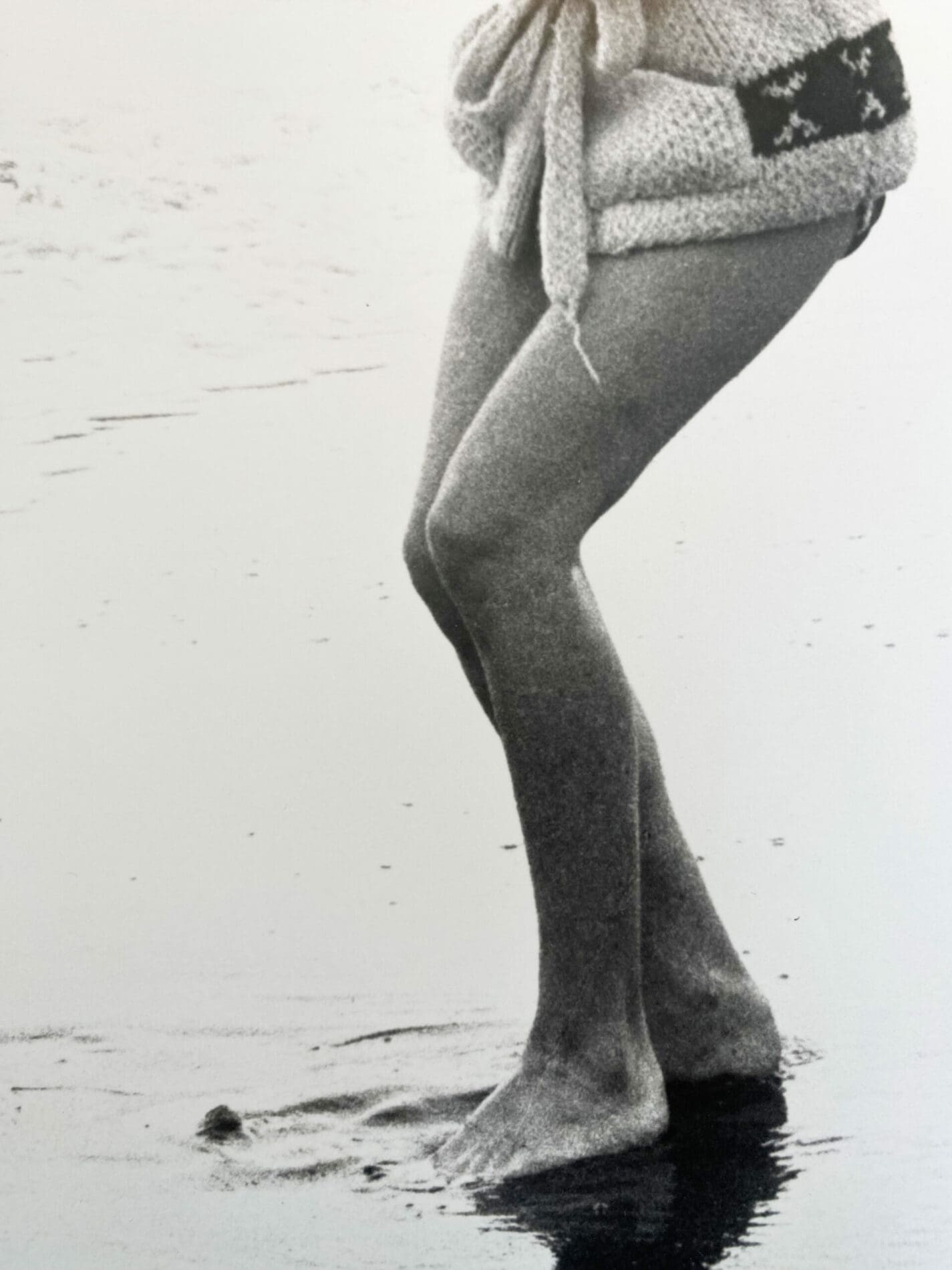 Georges Barris – Photographie de Marilyn Monroe, les pieds dans l’eau (1962)