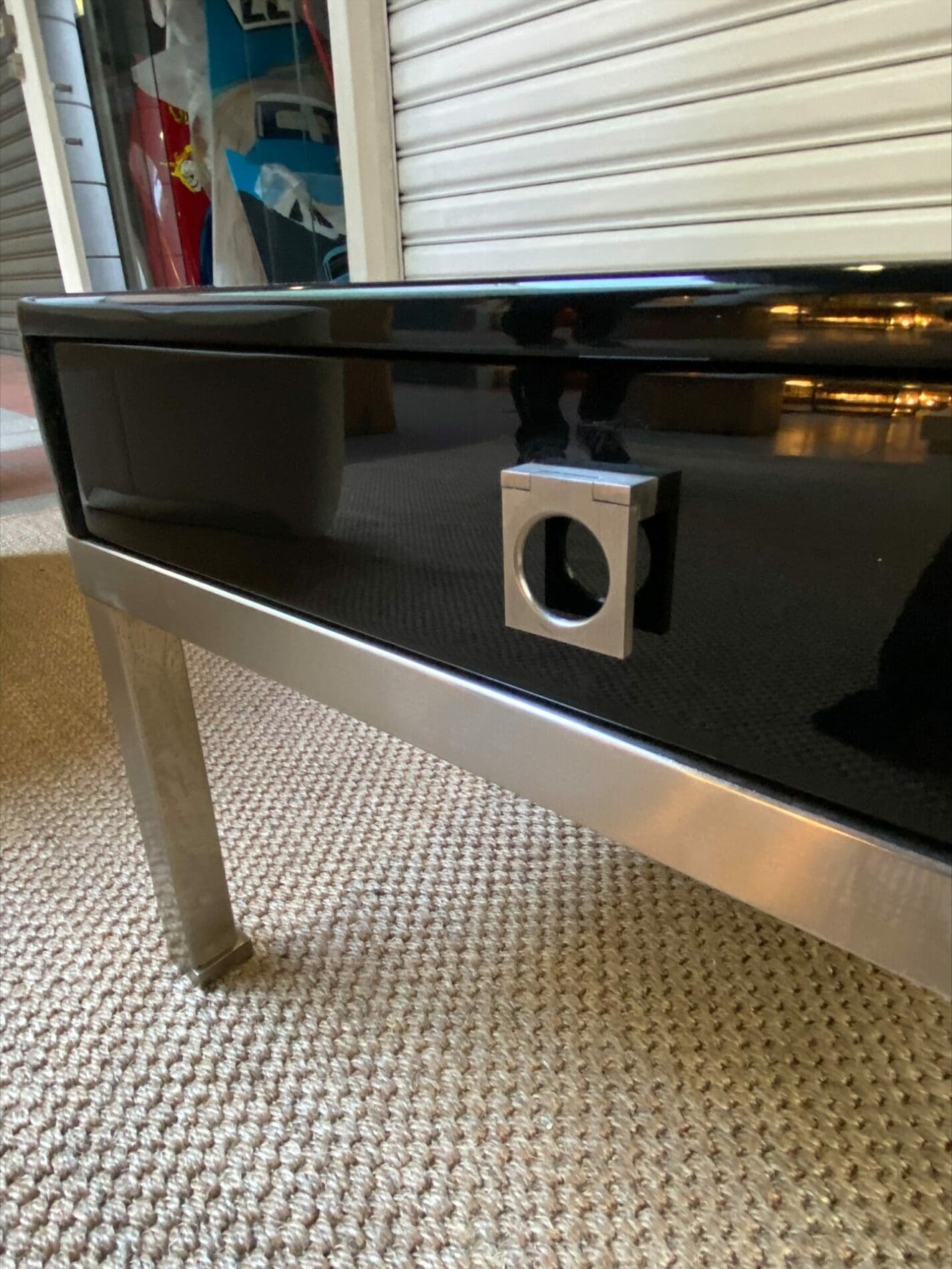 Table d’appoint par Guy Lefèvre pour Maison Jansen, circa 1970