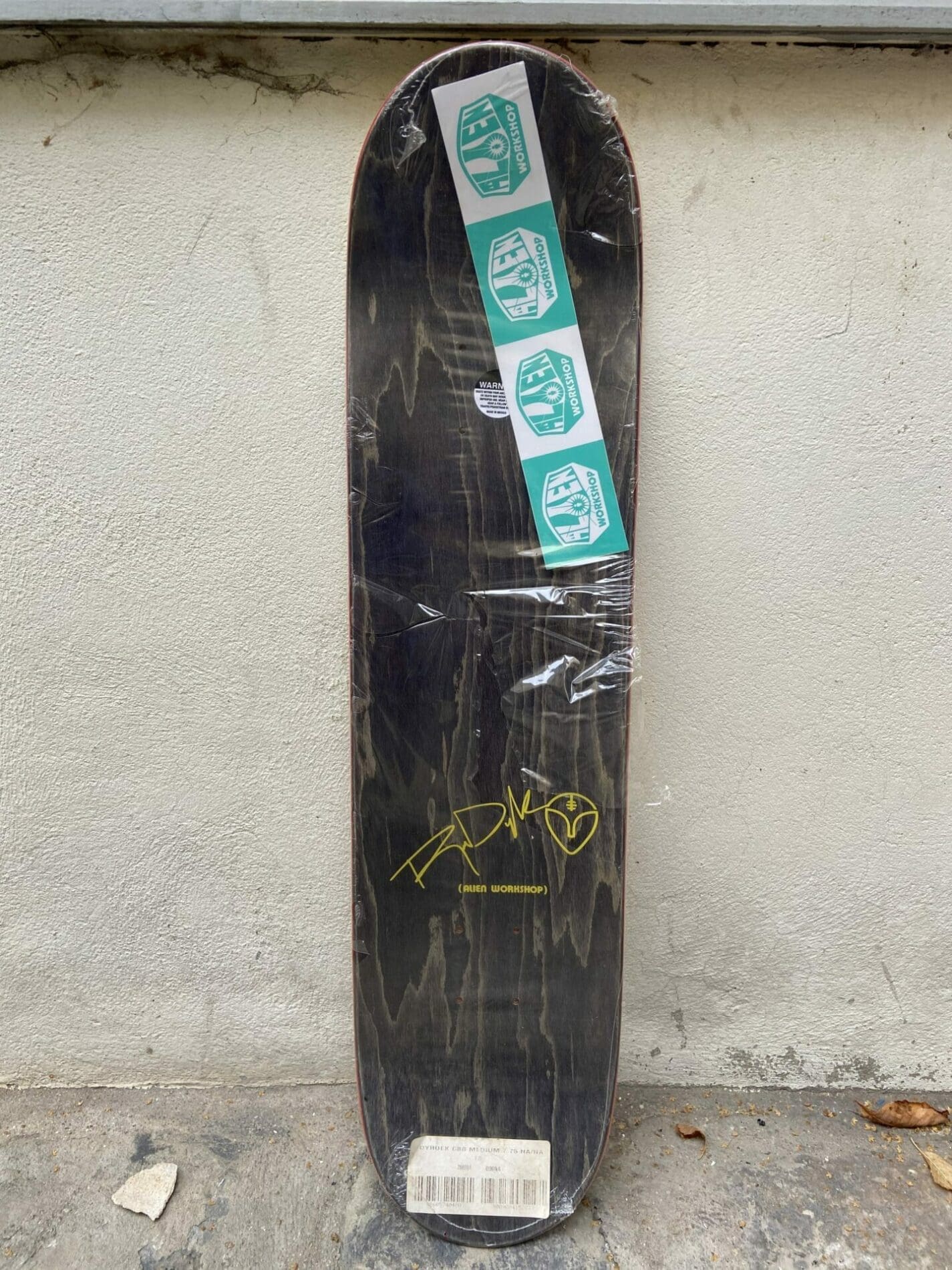 Dyrdek X Alien – Cant’ be bothered model – Skateboard Collector