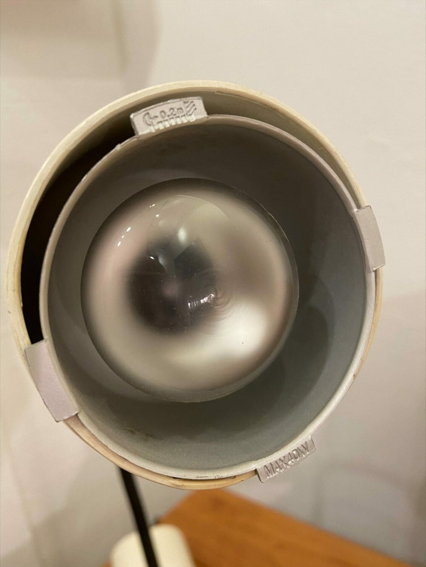 Ernesto Gismondi – Lampe Tholos