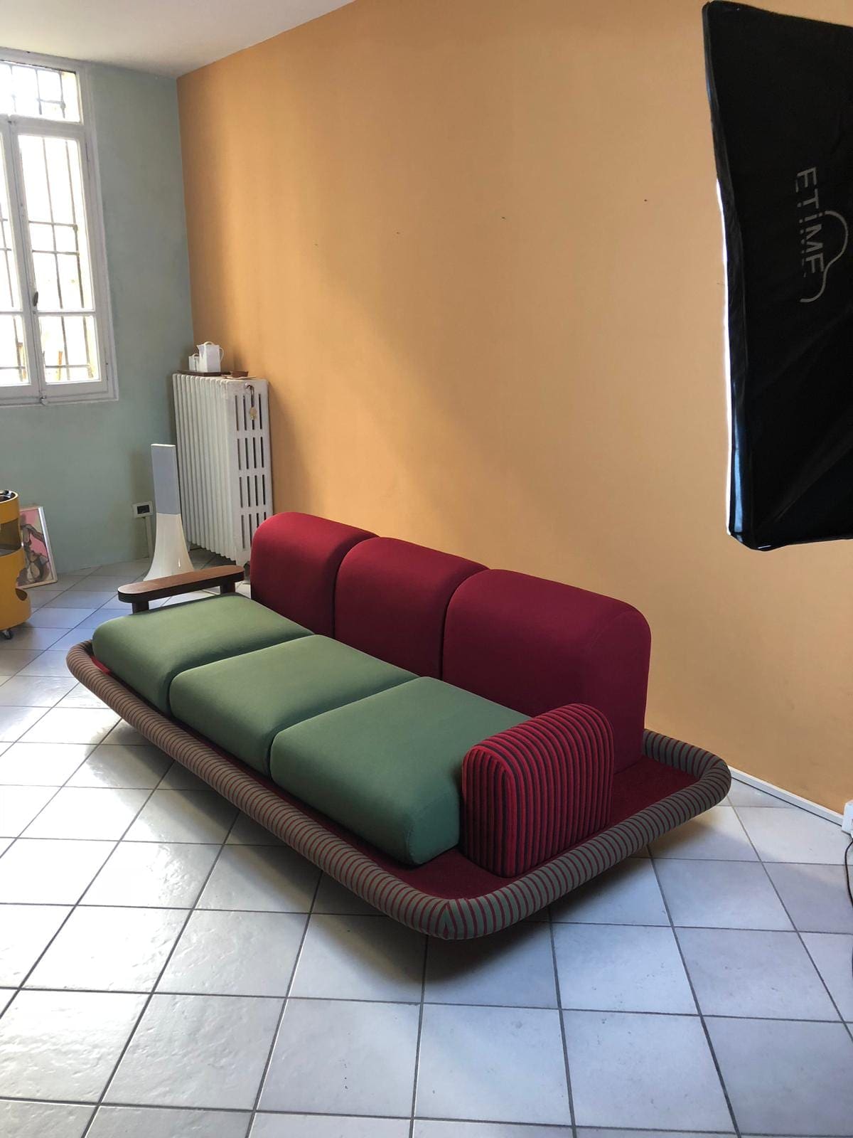Ettore SOTTSASS – Canapé Tapis Volant – circa 1974