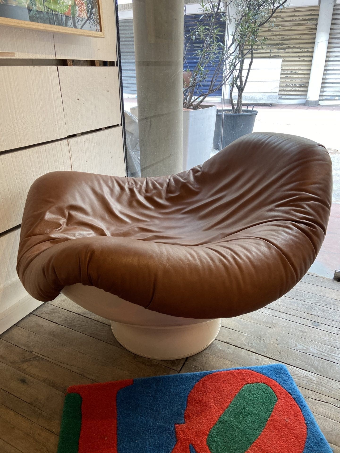 Etienne Fermigier – Fauteuil « Coquille »