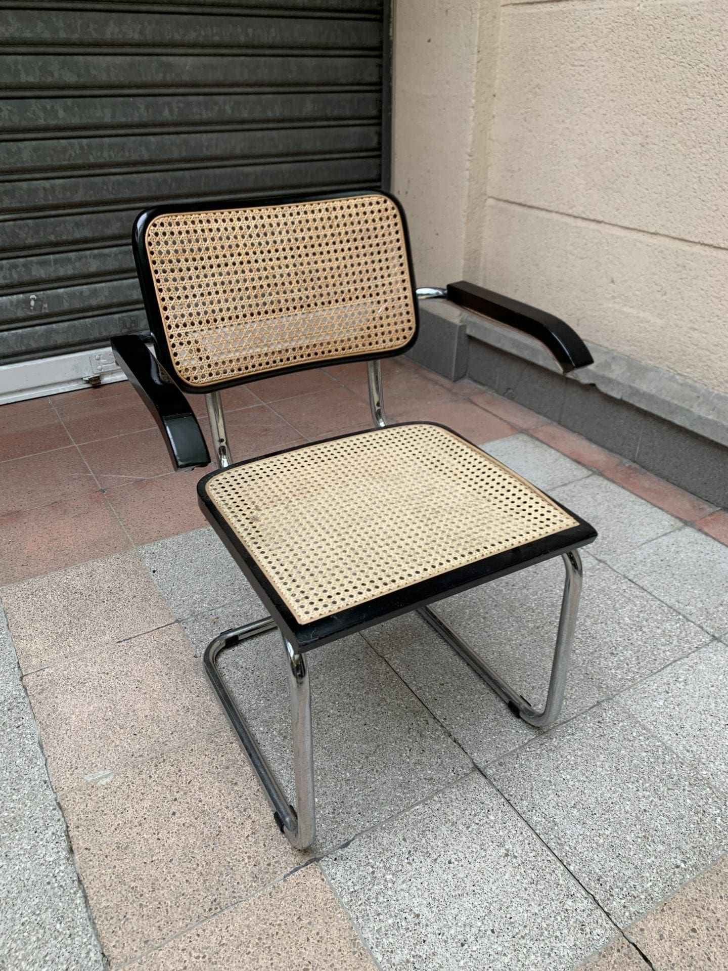 Fauteuil cannage S64V – Thonet
