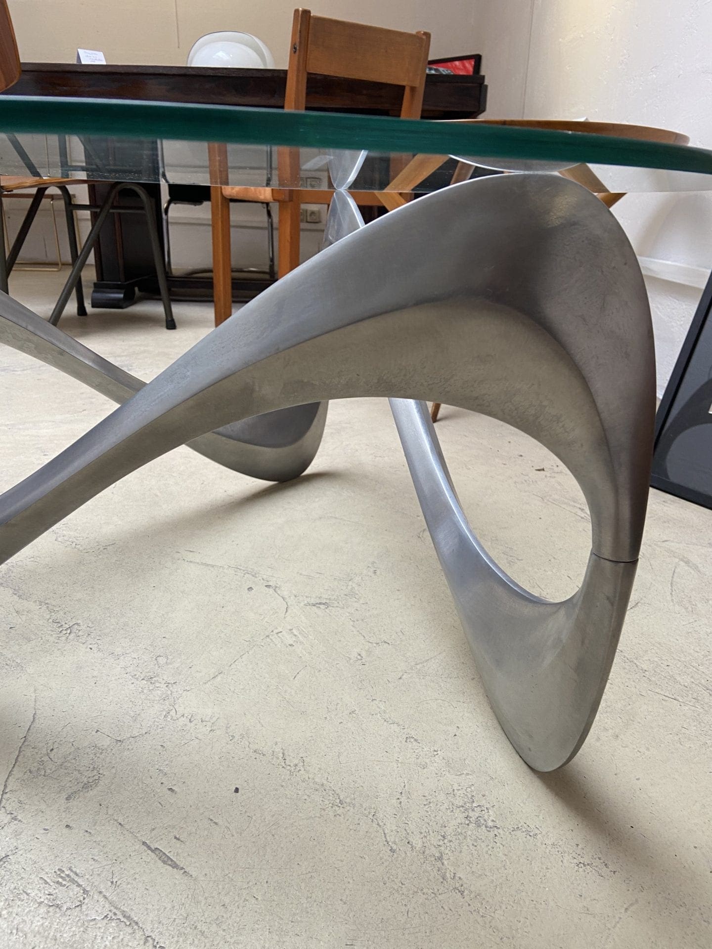 Knut Hersterberg – Table basse « Snake »