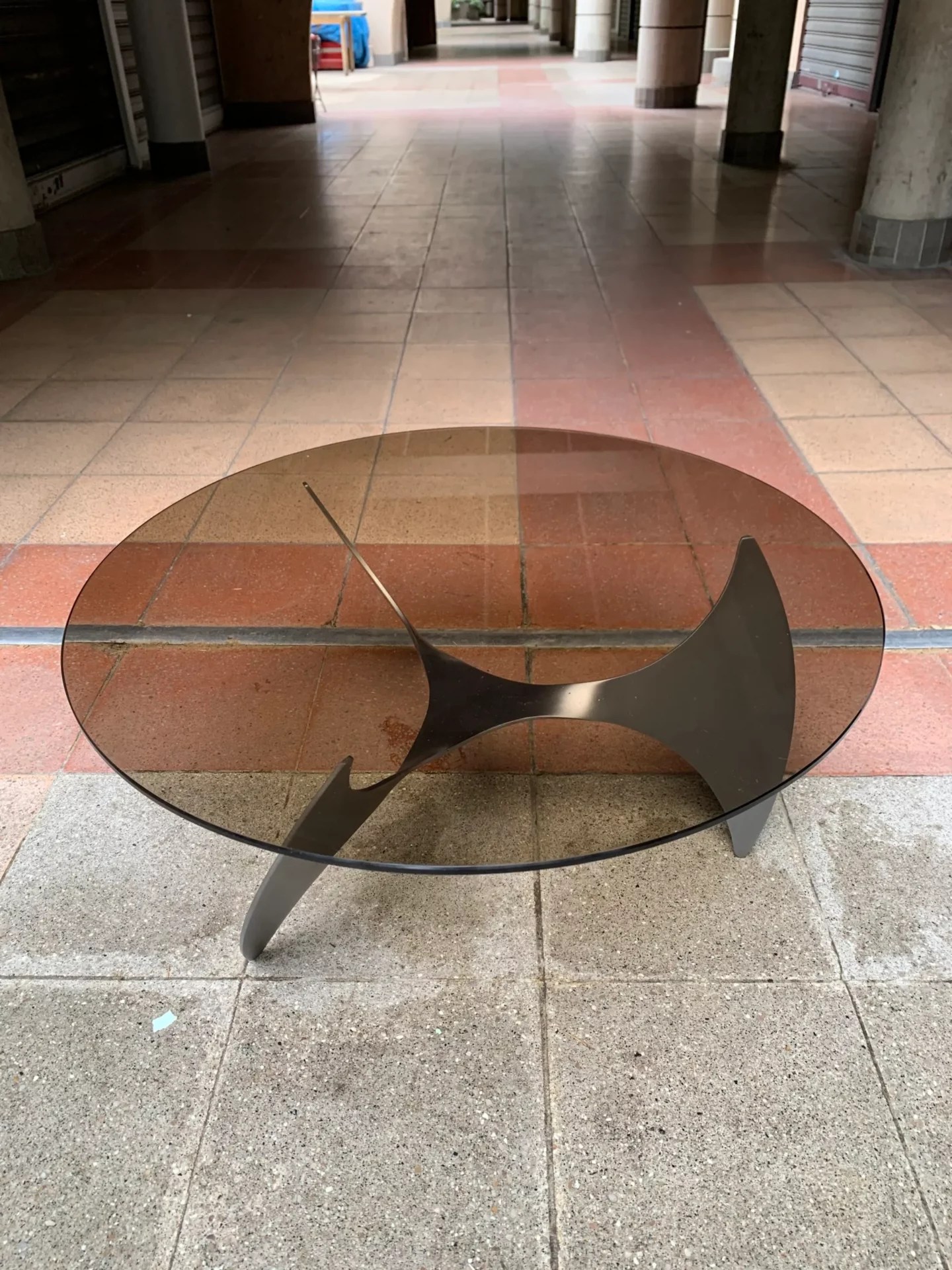 Knut Hesterberg – Table basse « Propeller » ou Hélice