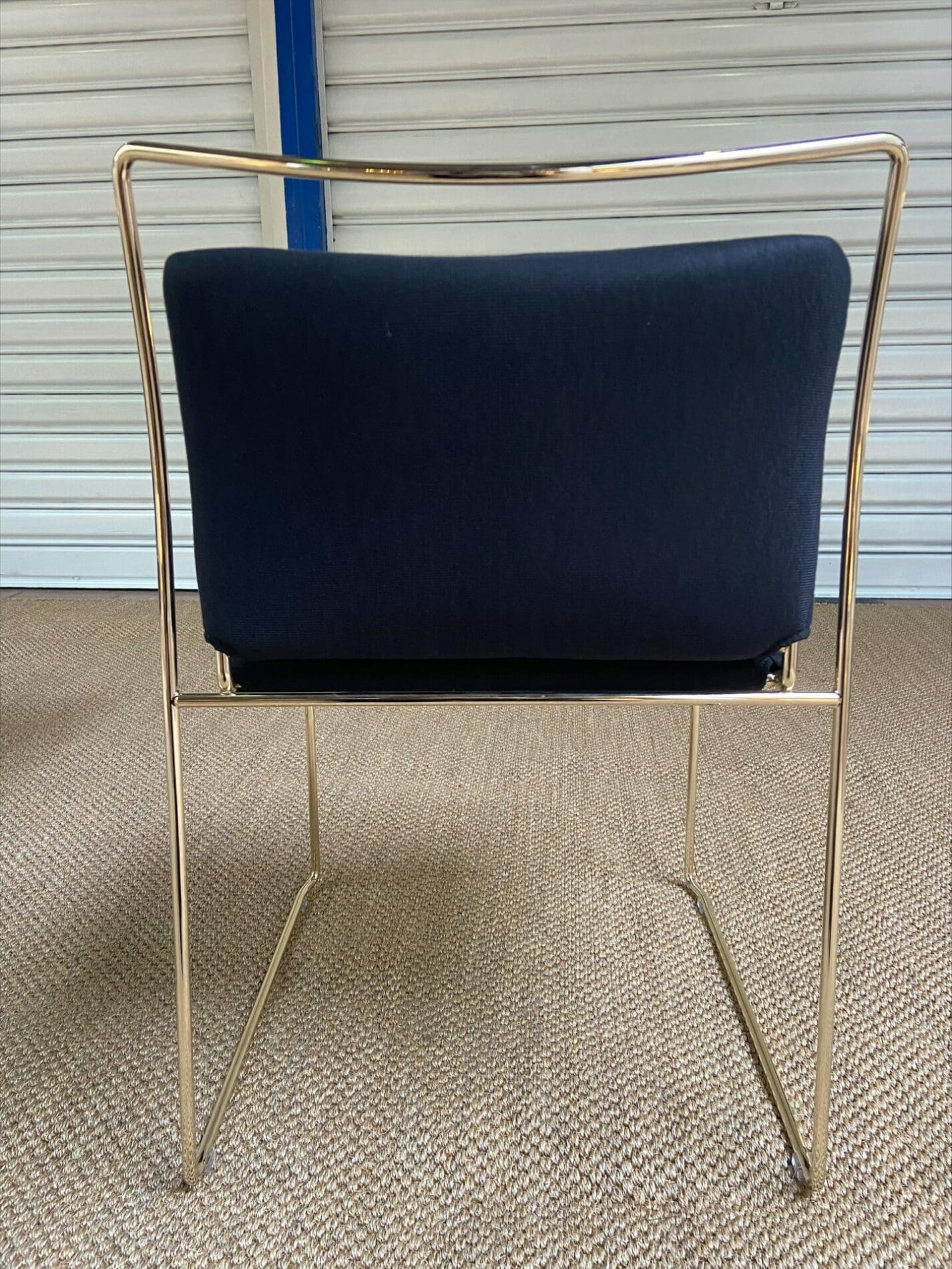 Kazuhide Takahama – 3 chaises Tulu doré