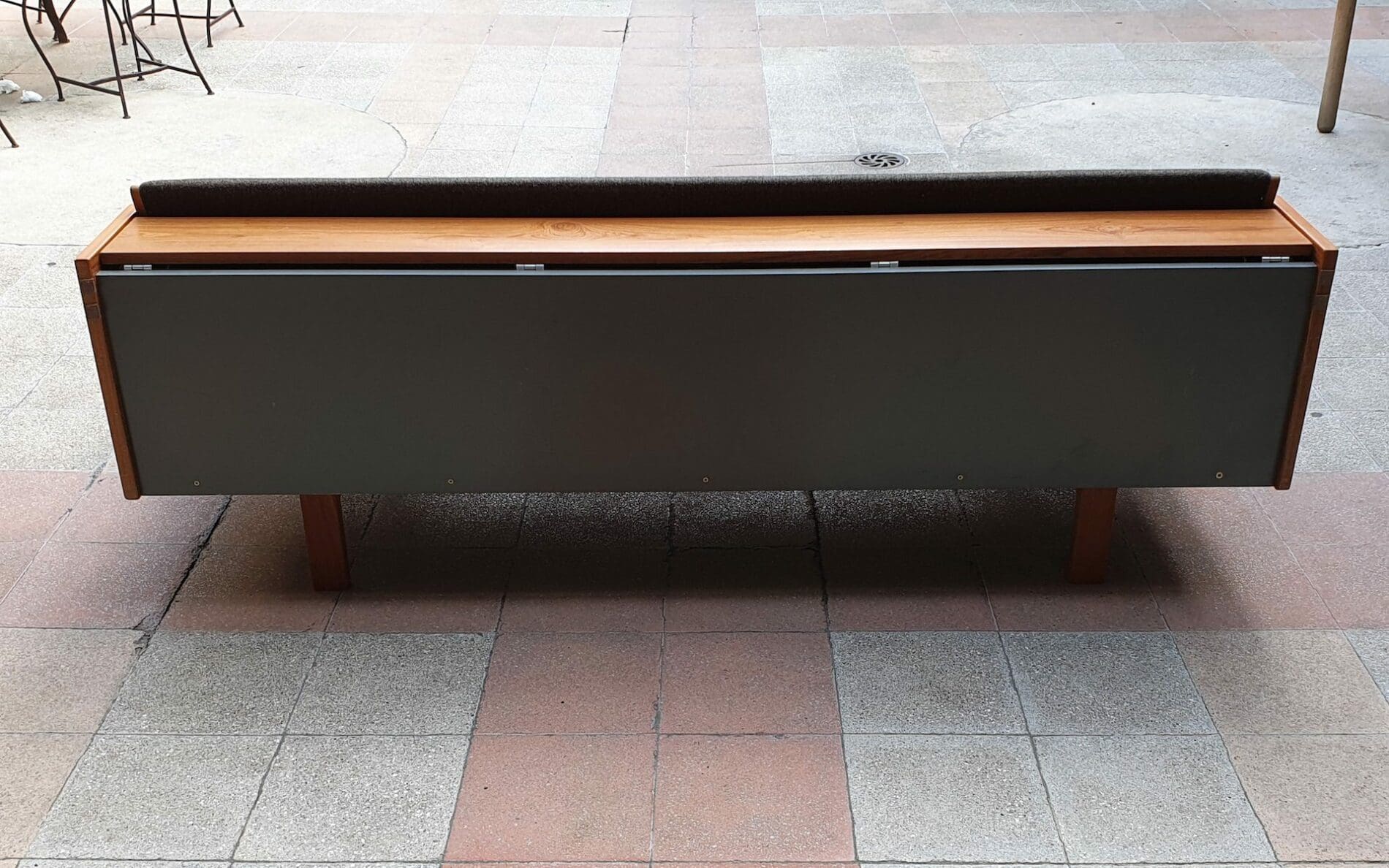 Hans J. WEGNER – Canapé GE 238