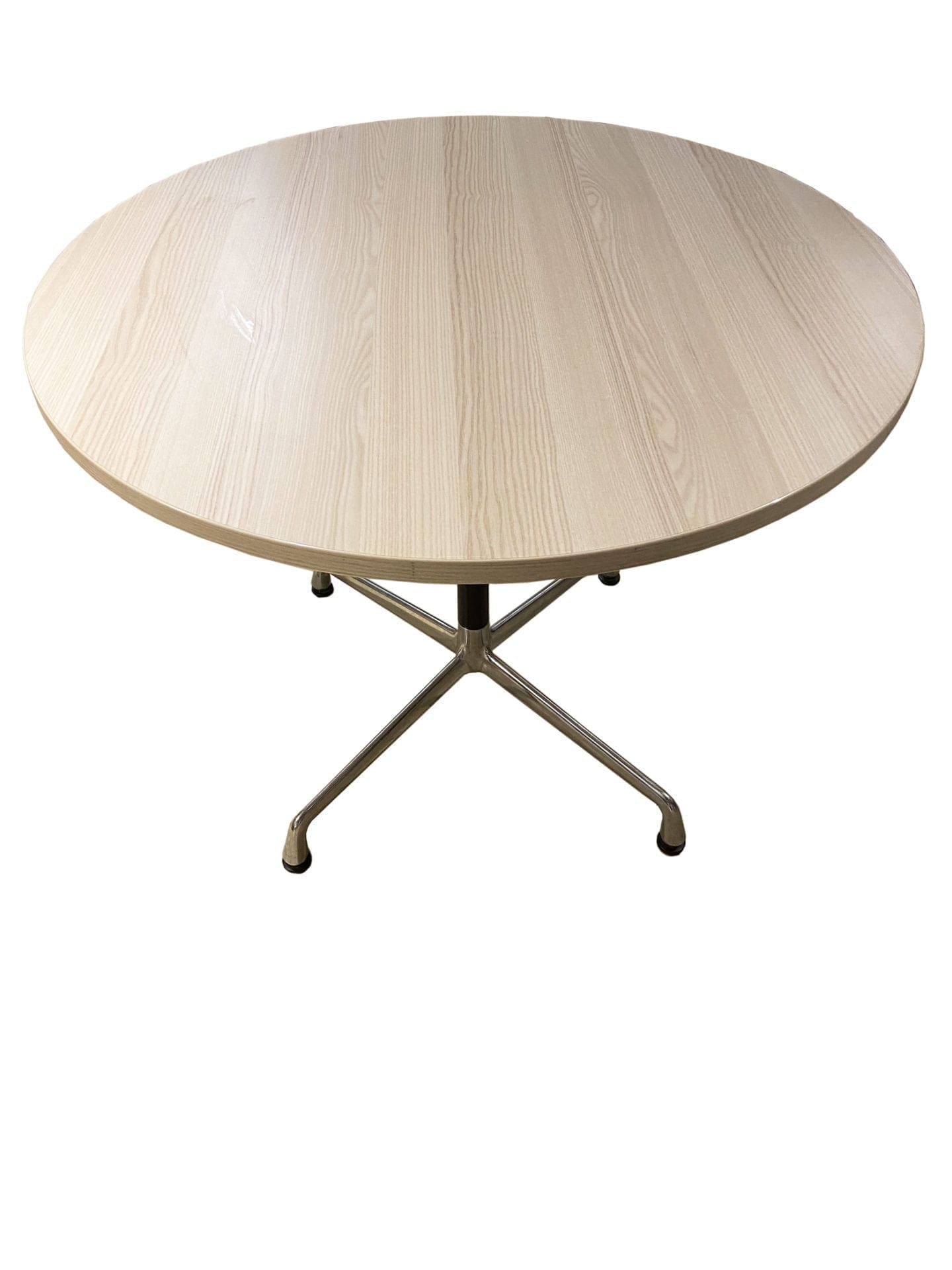 Herman Miller – Table Ronde
