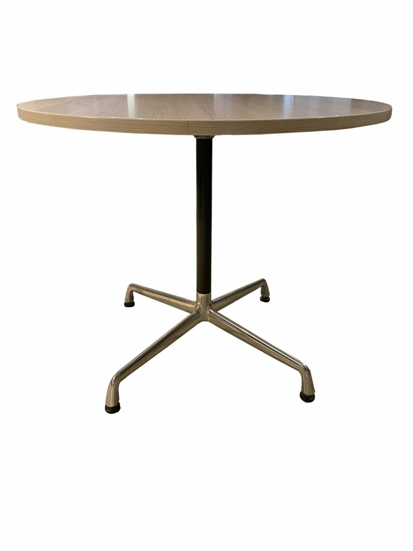 Herman Miller – Table Ronde