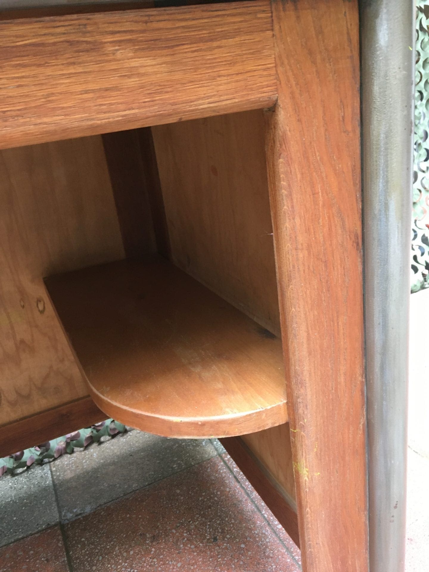Jean Prouvé – Bureau modèle surveillant