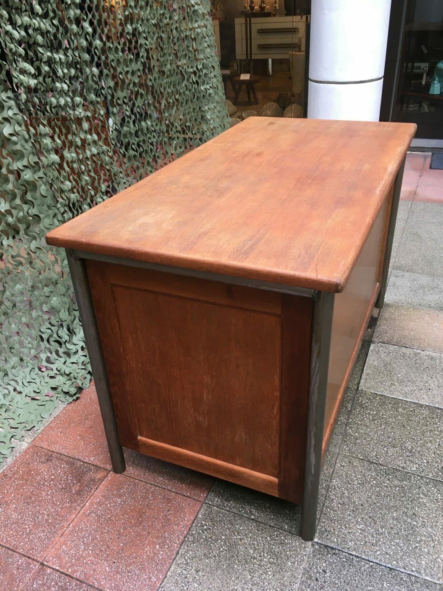 Jean Prouvé – Bureau modèle surveillant
