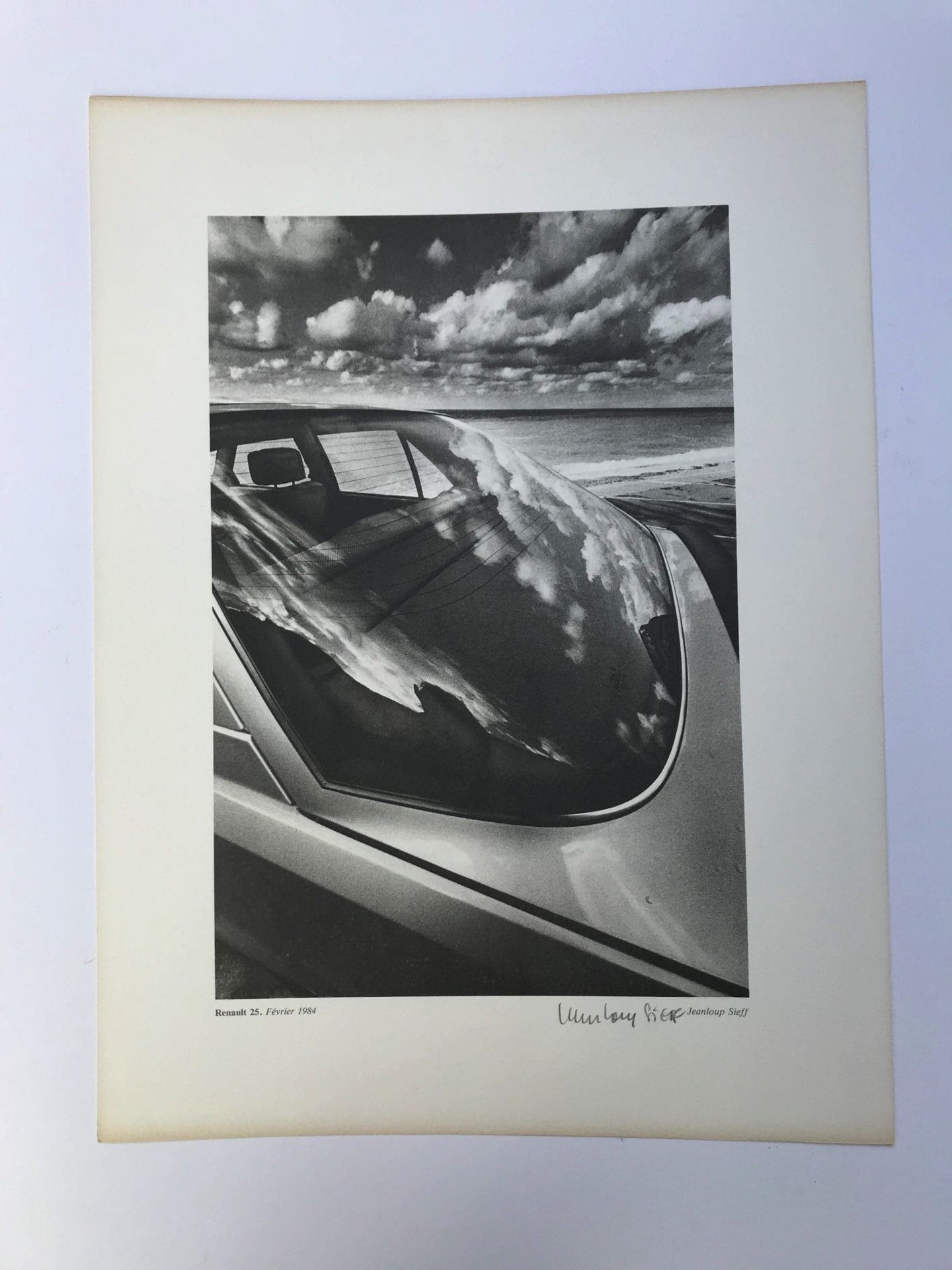 Jeanloup Sieff (1933-2000) – Auto Psy, Renault 25 – 1984