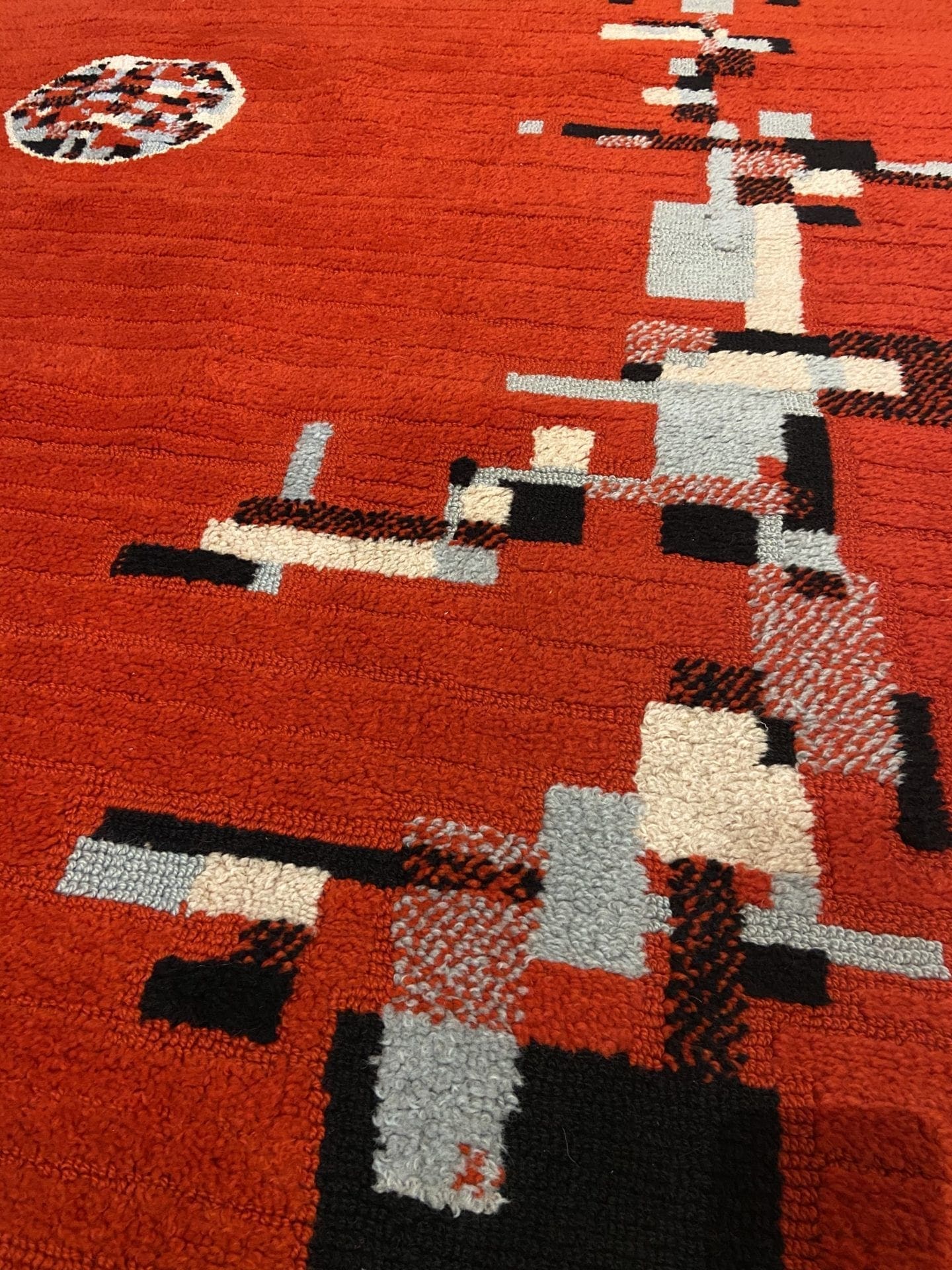Odile Penelle – Tapis rouge