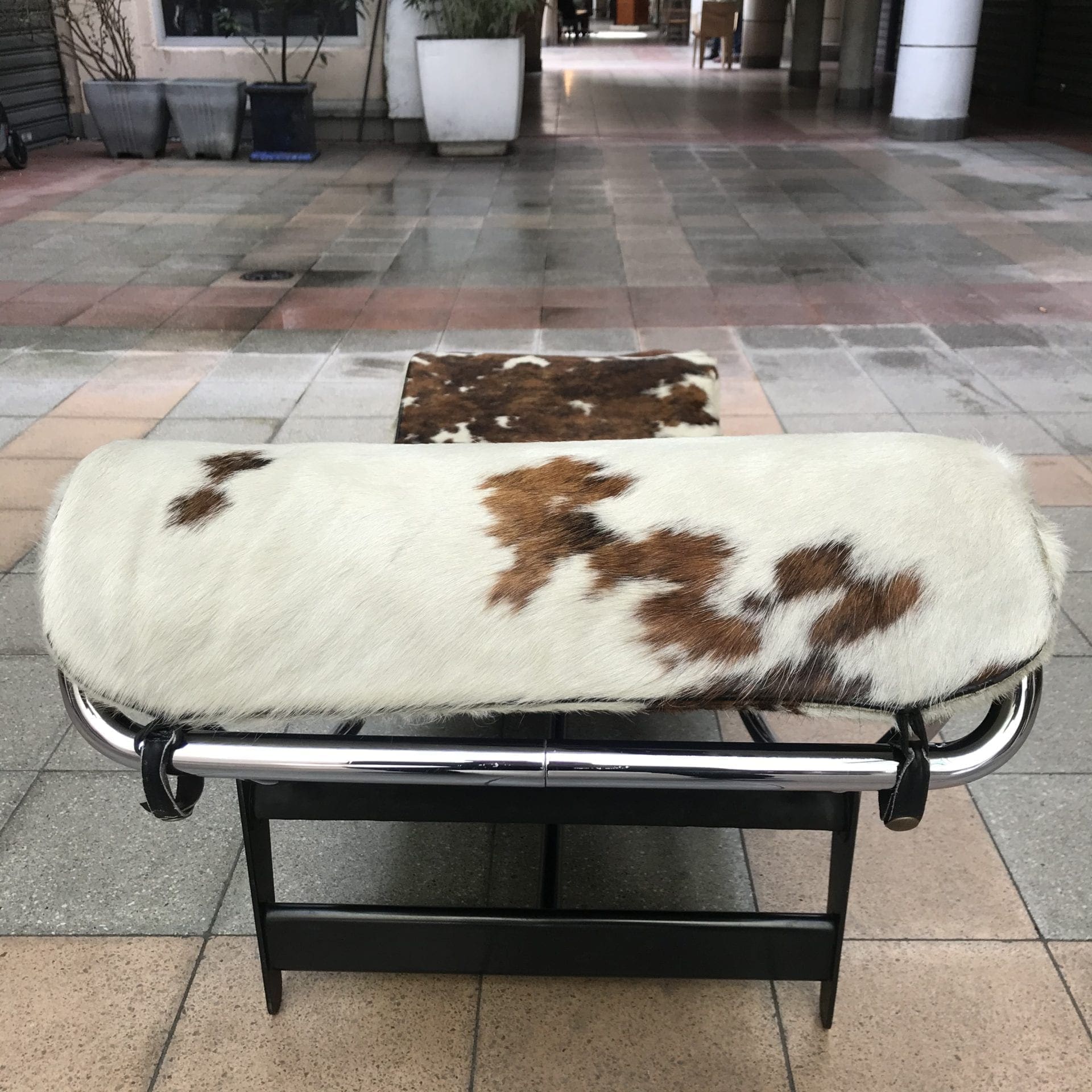 Le Corbusier – LC4 PONY – pièce de collection