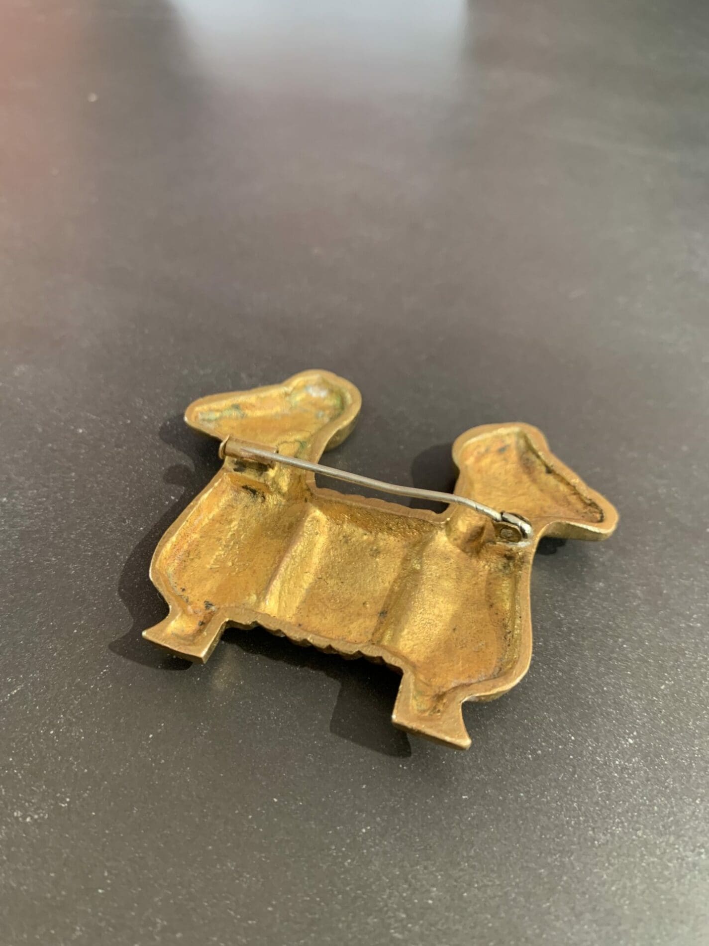 Broche Vintage « Béliers » en Bronze Doré par Line Vautrin, Circa 1950